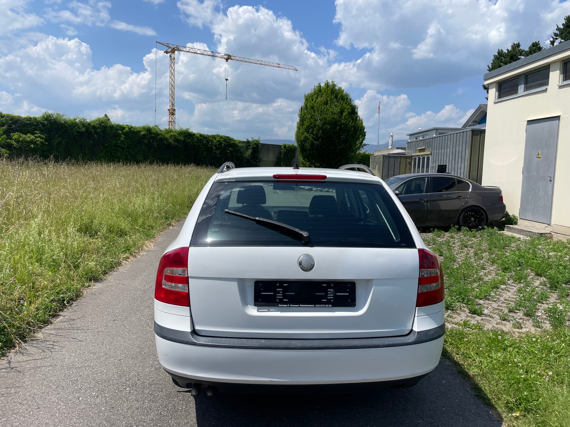 SKODA Octavia 1.9 TDI Adventure 4x4-image-3