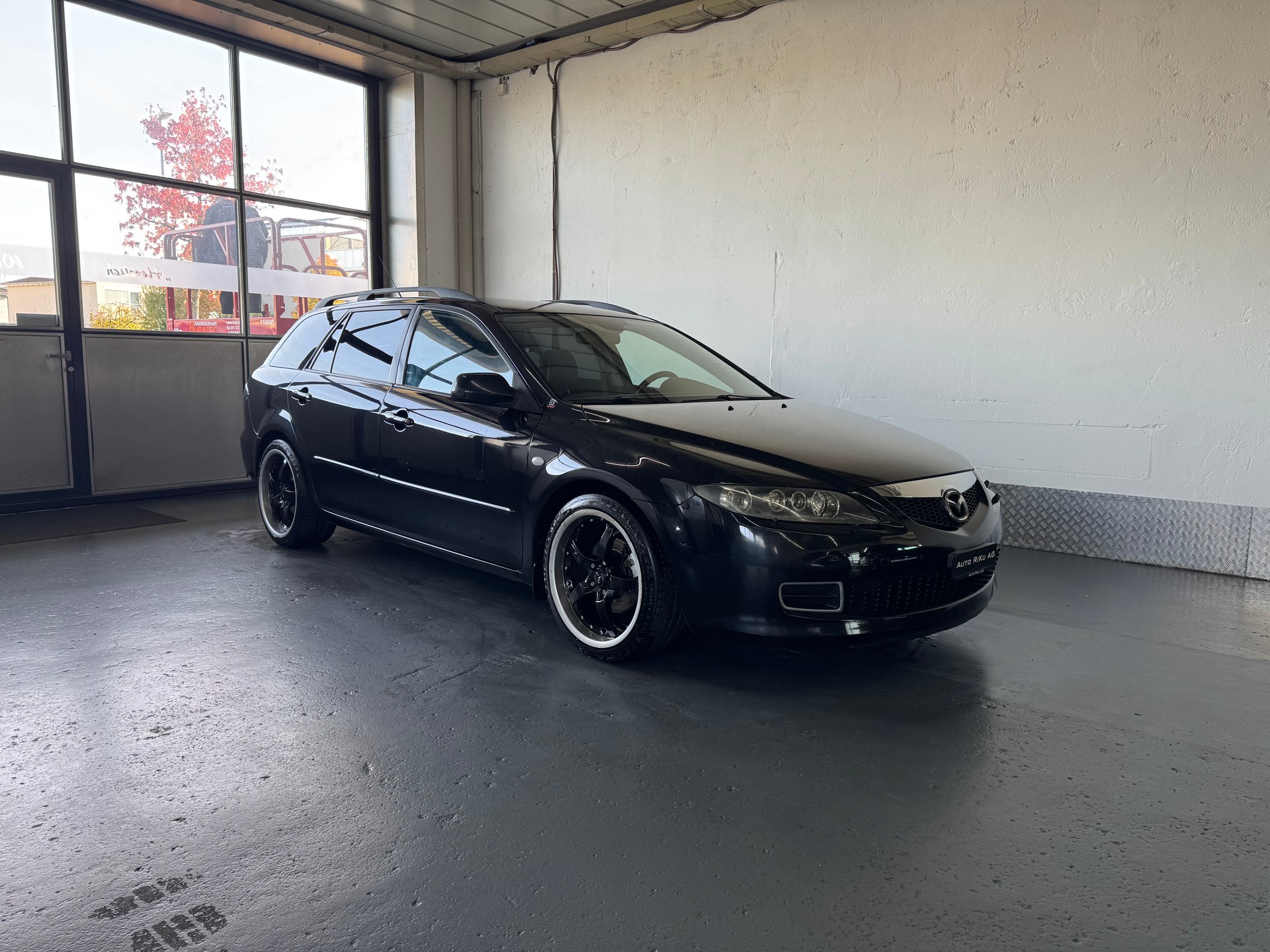 MAZDA 6 2.3 16V Sport-showroom-element-1