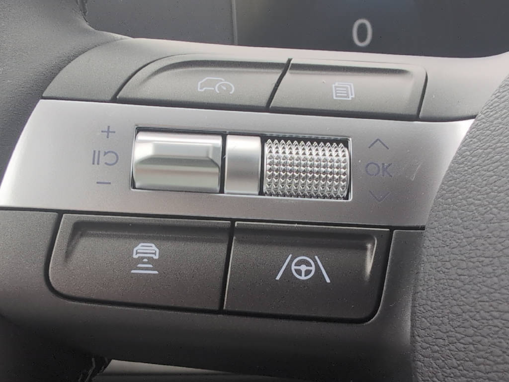 HYUNDAI KONA Electric Amplia 65 KWH Heat Pump-image-17