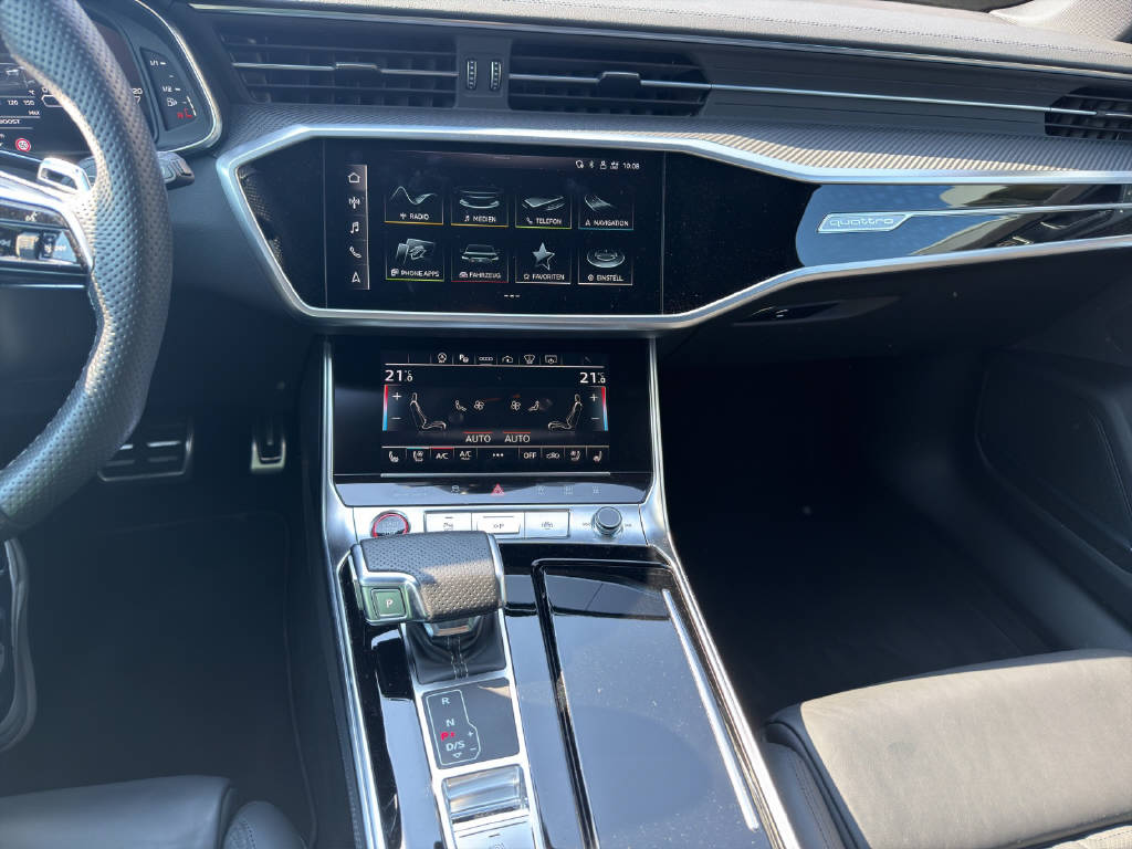 AUDI RS6 Avant 4.0 V8 TFSI quattro T-Tronic-image-11