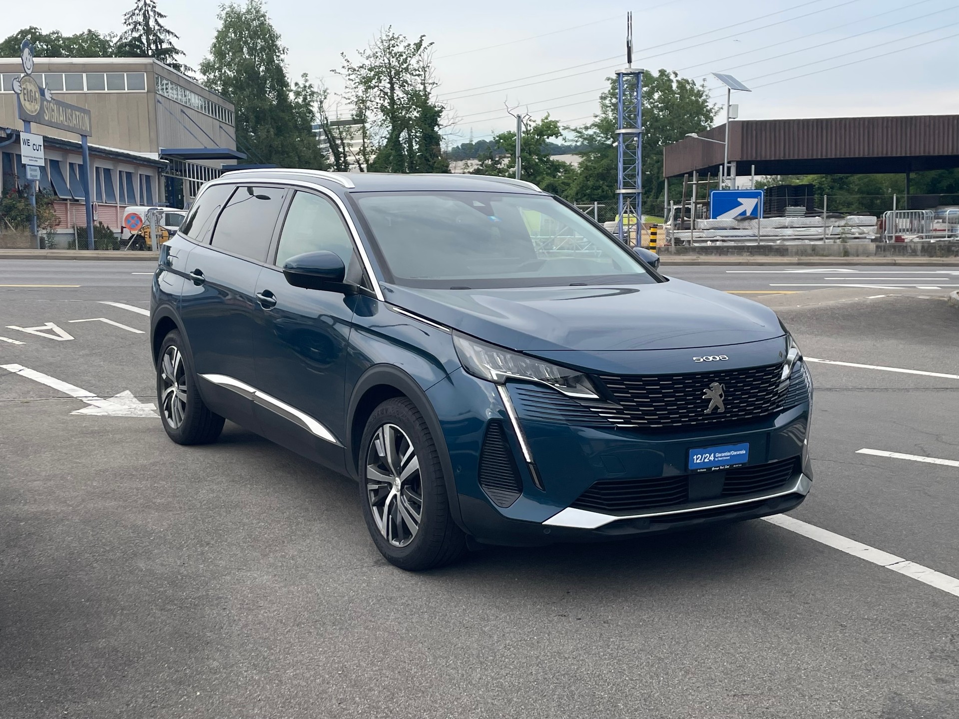 PEUGEOT 5008 1.5 BlueHDi Active-showroom-element-2