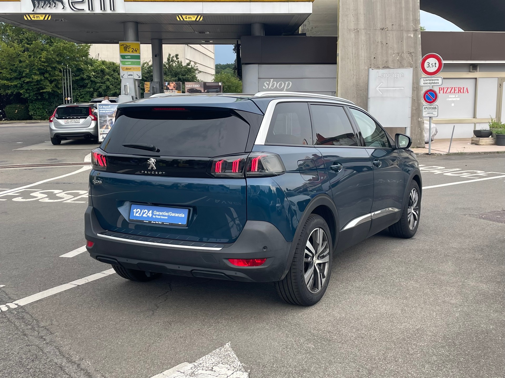 PEUGEOT 5008 1.5 BlueHDi Active-showroom-element-3