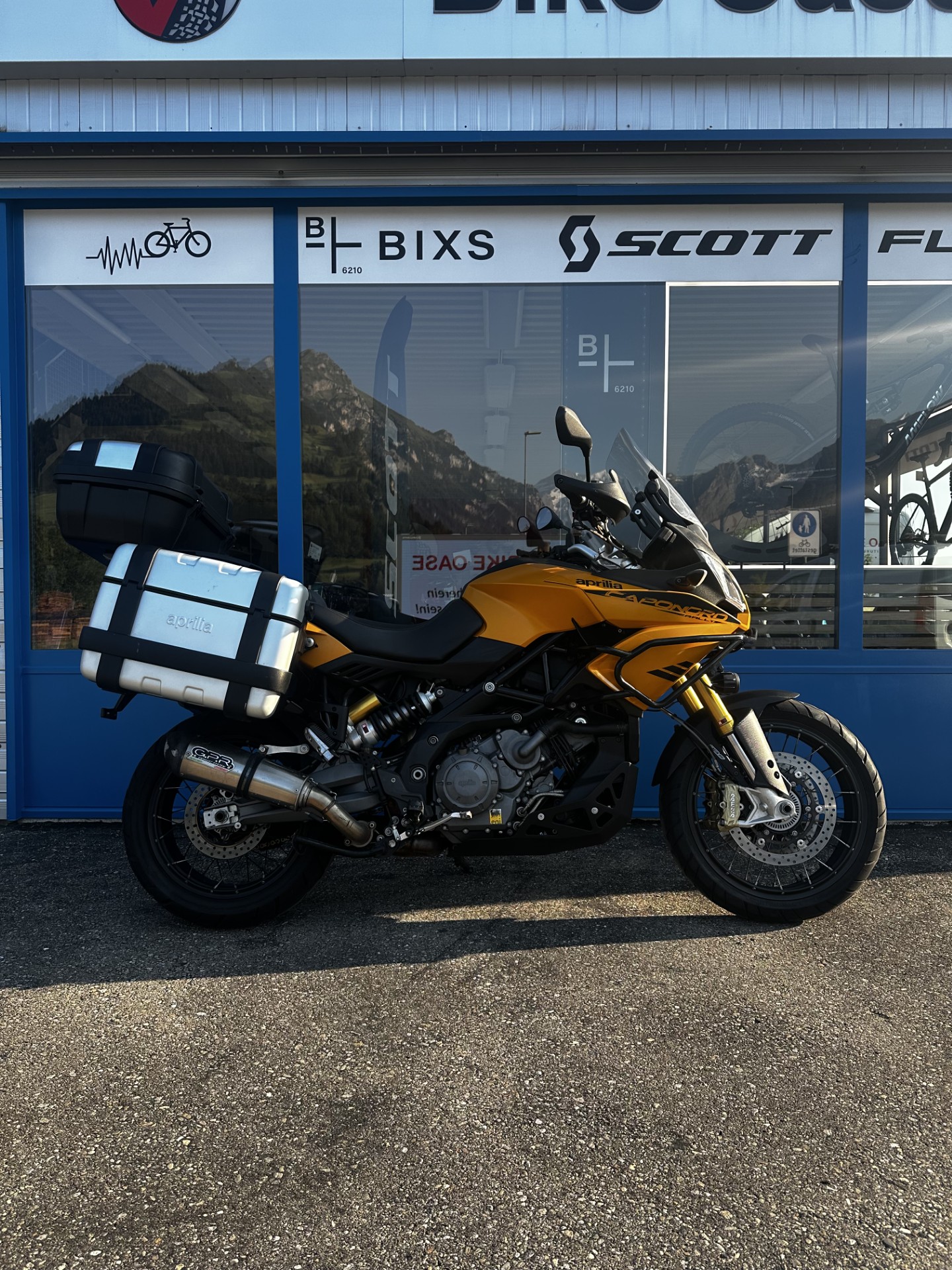 APRILIA Caponord 1200 ABS/ATC Rally (Kundenauftrag)-image-0