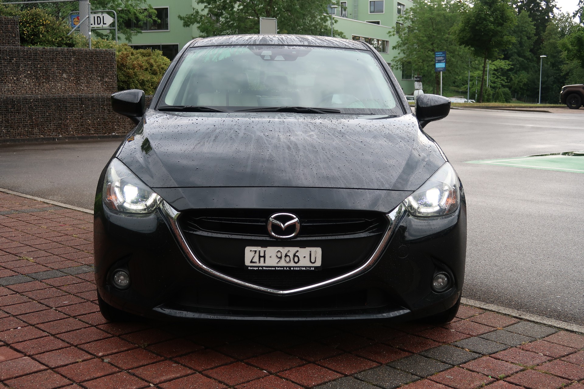 MAZDA 2 1.5i 16V Skyactiv-G Ambition Drive-showroom-element-1