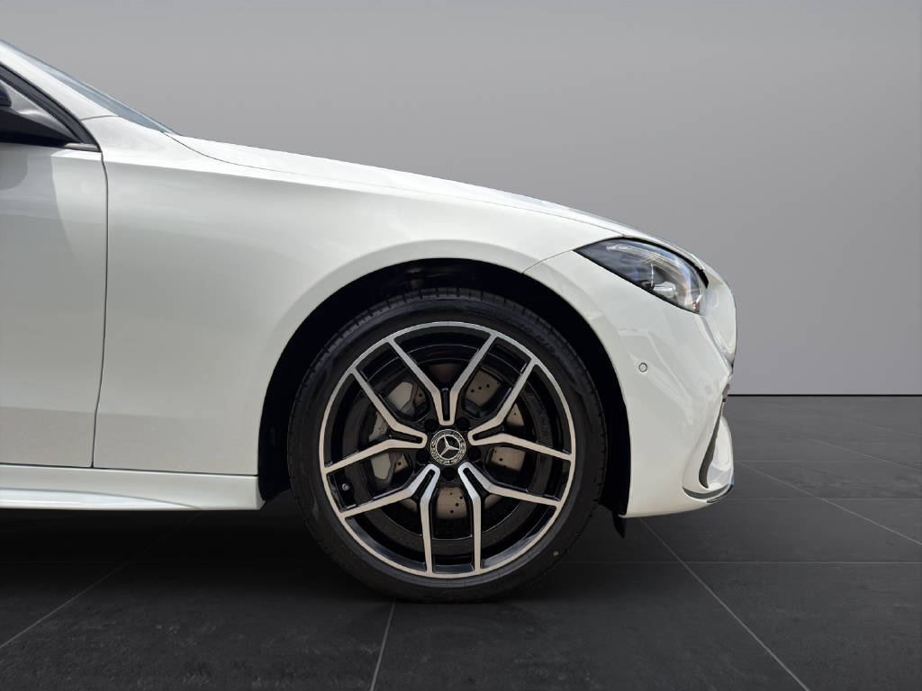 MERCEDES-BENZ C 220 d Swiss Star AMG Line 4matic Kombi-image-17