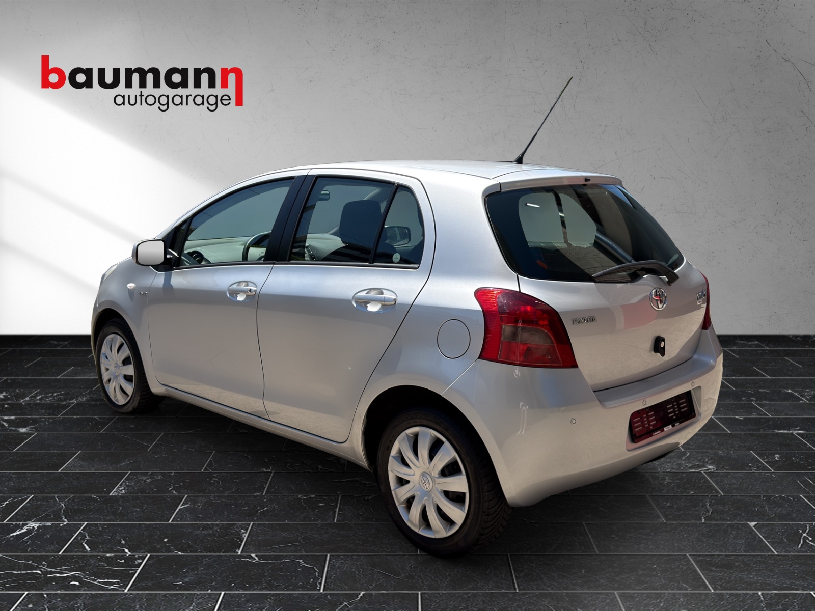 TOYOTA Yaris 1.4 D-4D City Multimode-showroom-element-3