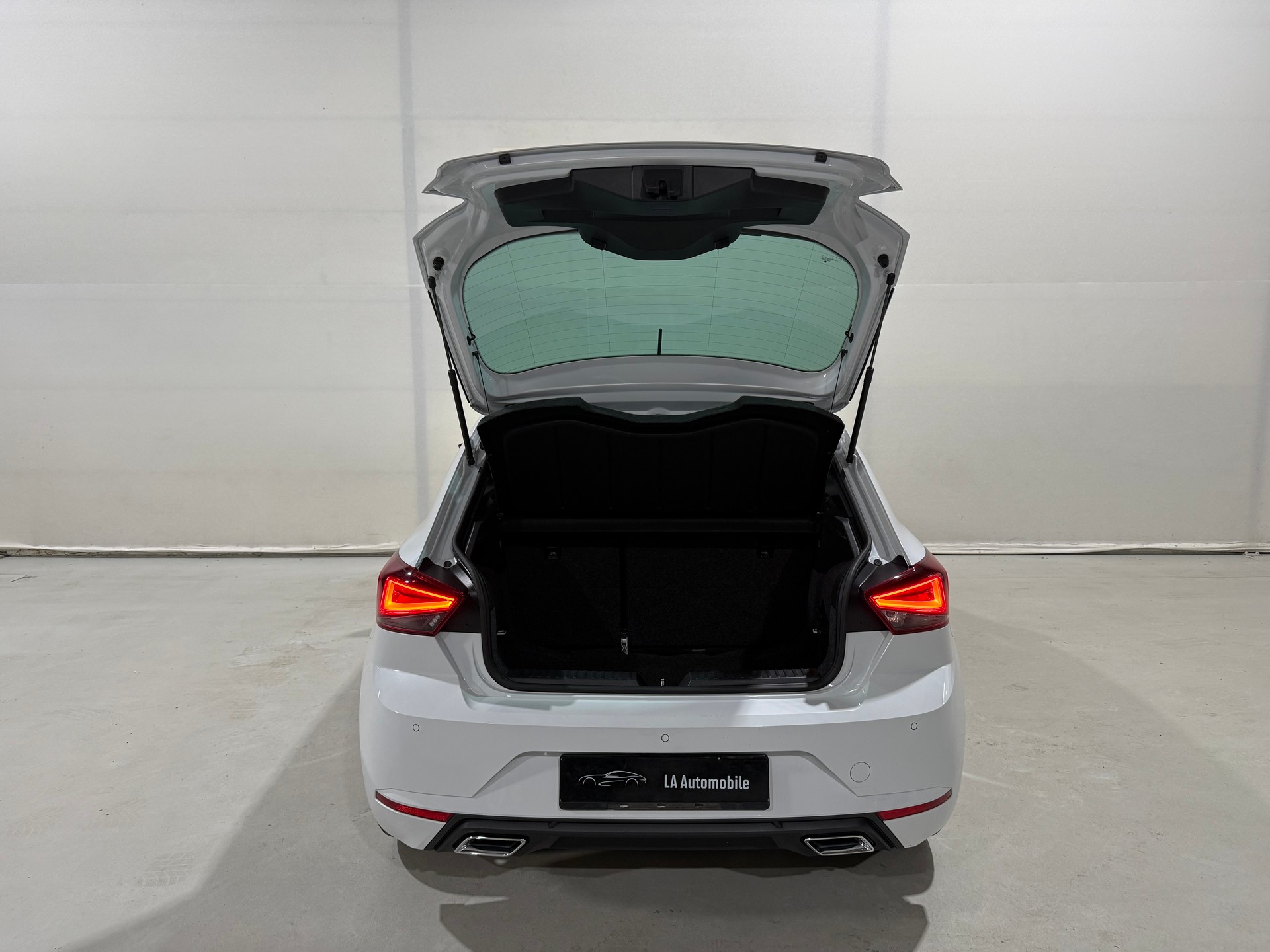 SEAT Ibiza 1.0 EcoTSI DSG Swiss FR (CH-Fahrzeug)-image-9