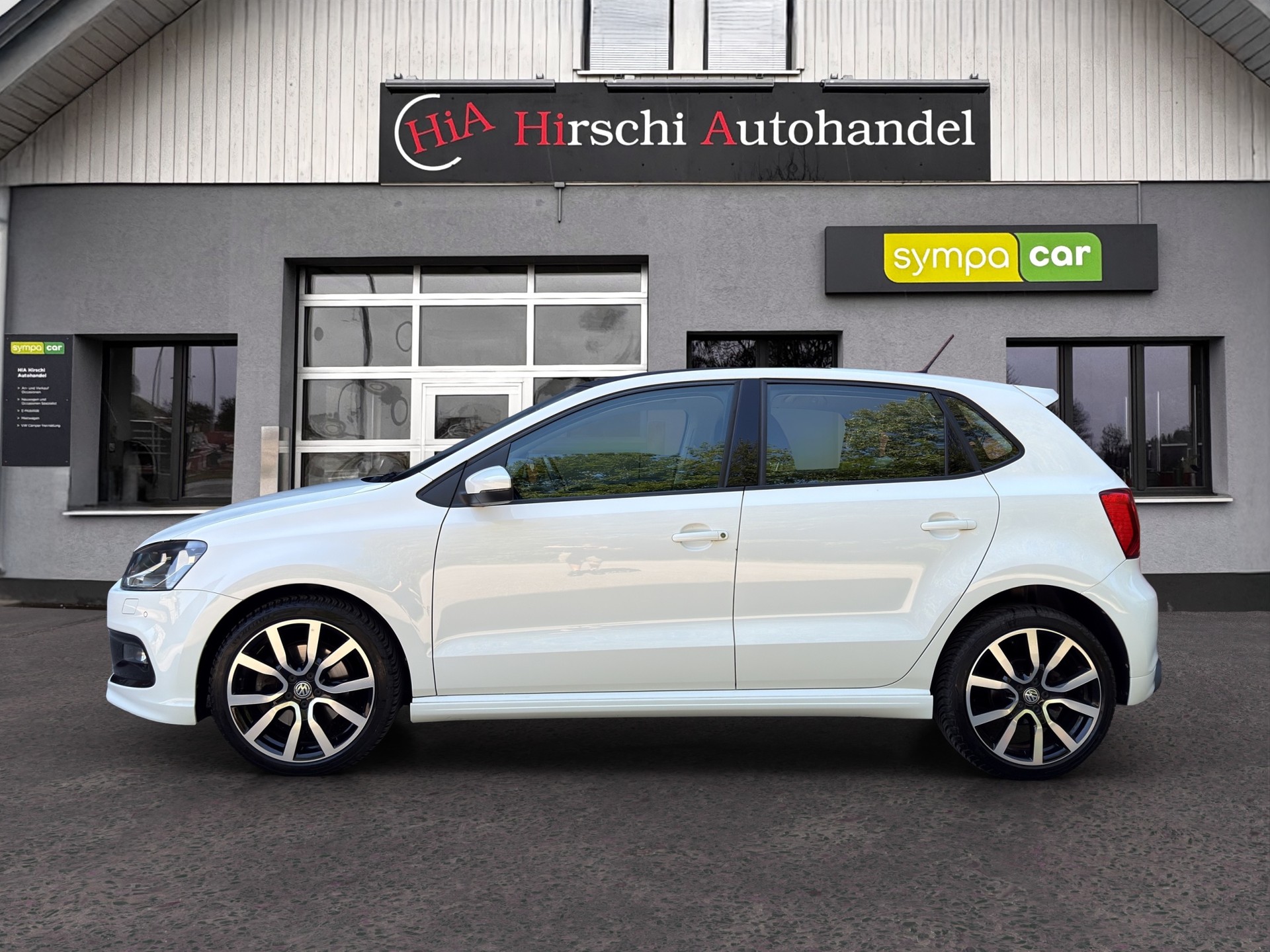 VW Polo 1.2 TSI BMT R-Line-image-4