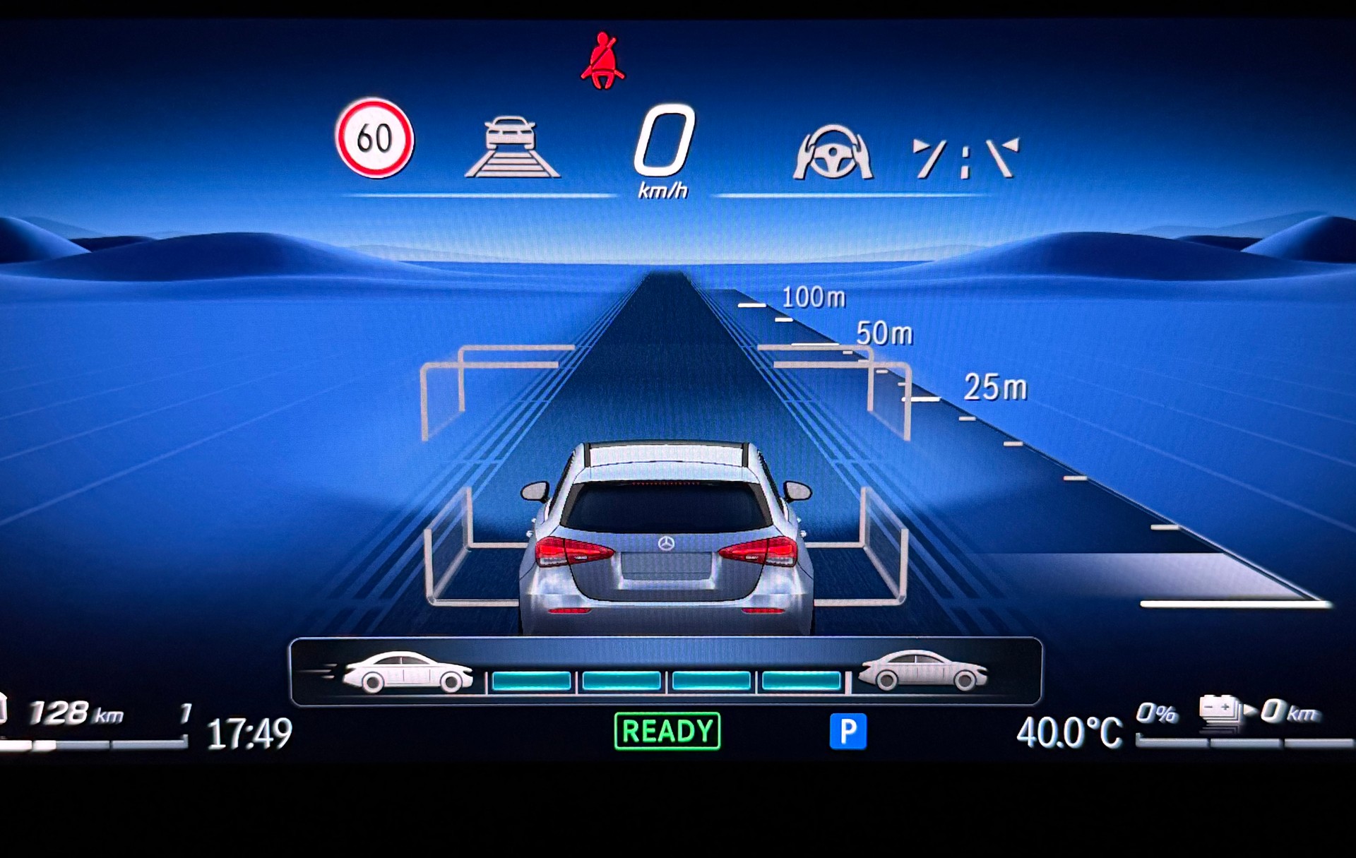 MERCEDES-BENZ A 250 e AMG Line 8G-DCT-image-10
