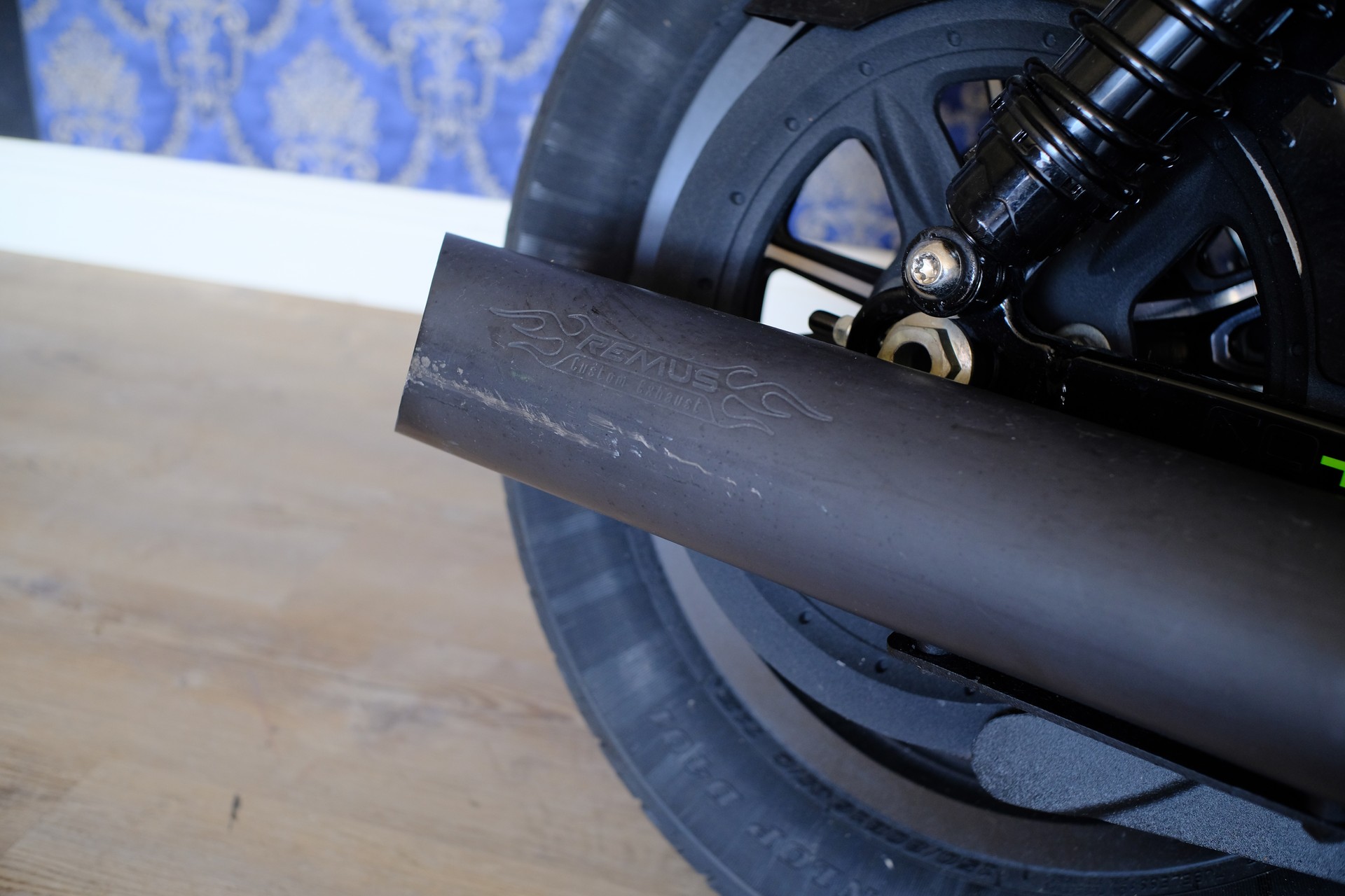 HARLEY-DAVIDSON XL 883 N Sportster Iron-image-6