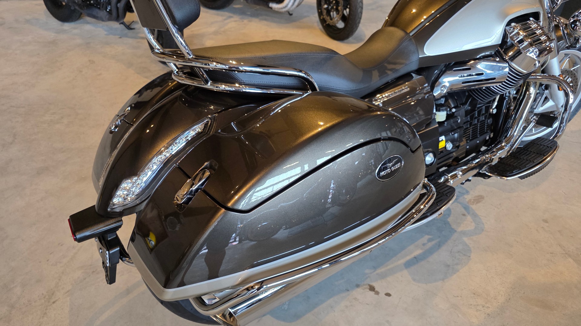 MOTO GUZZI California 1400 Touring SE-image-4
