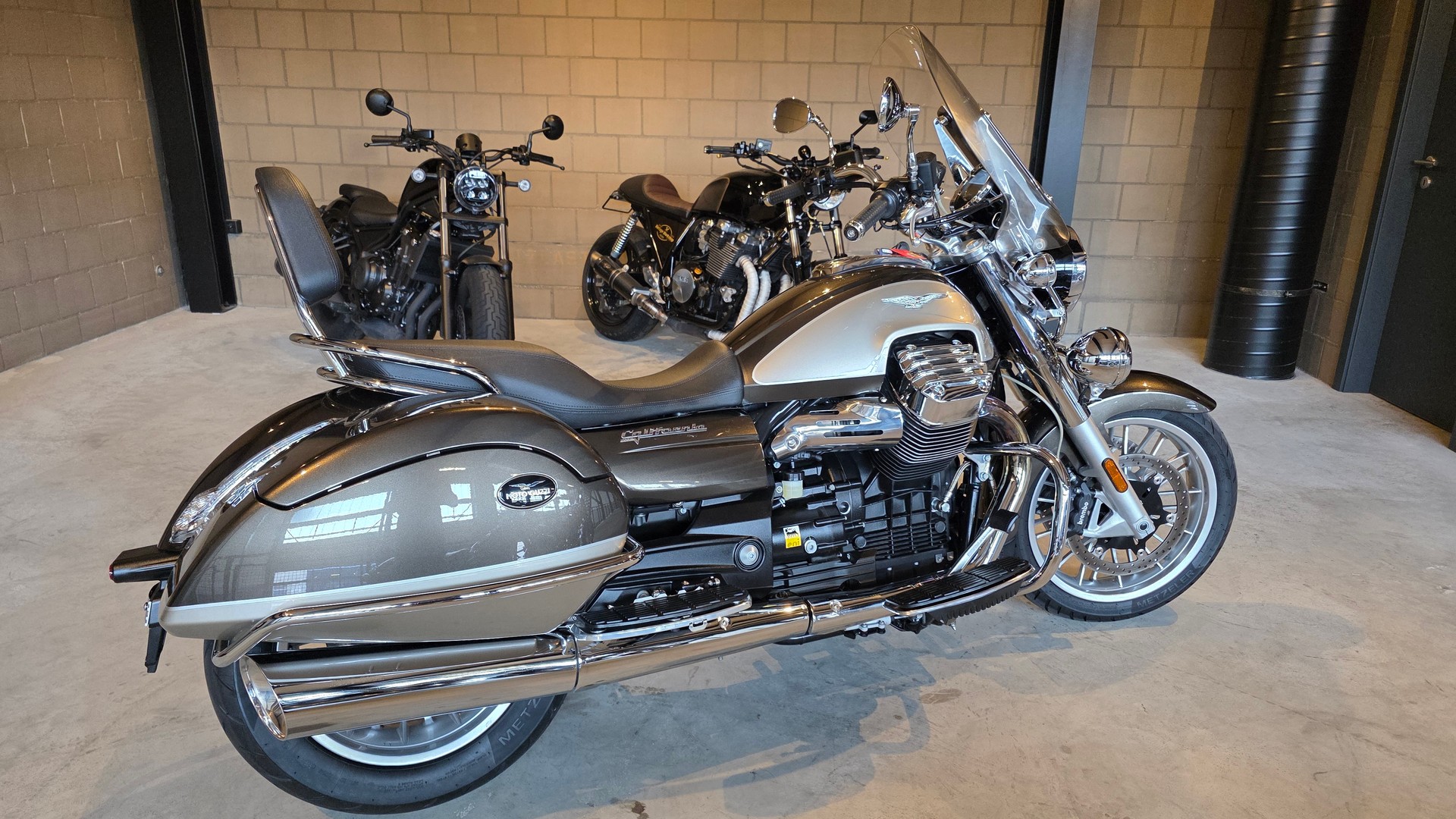MOTO GUZZI California 1400 Touring SE-image-1