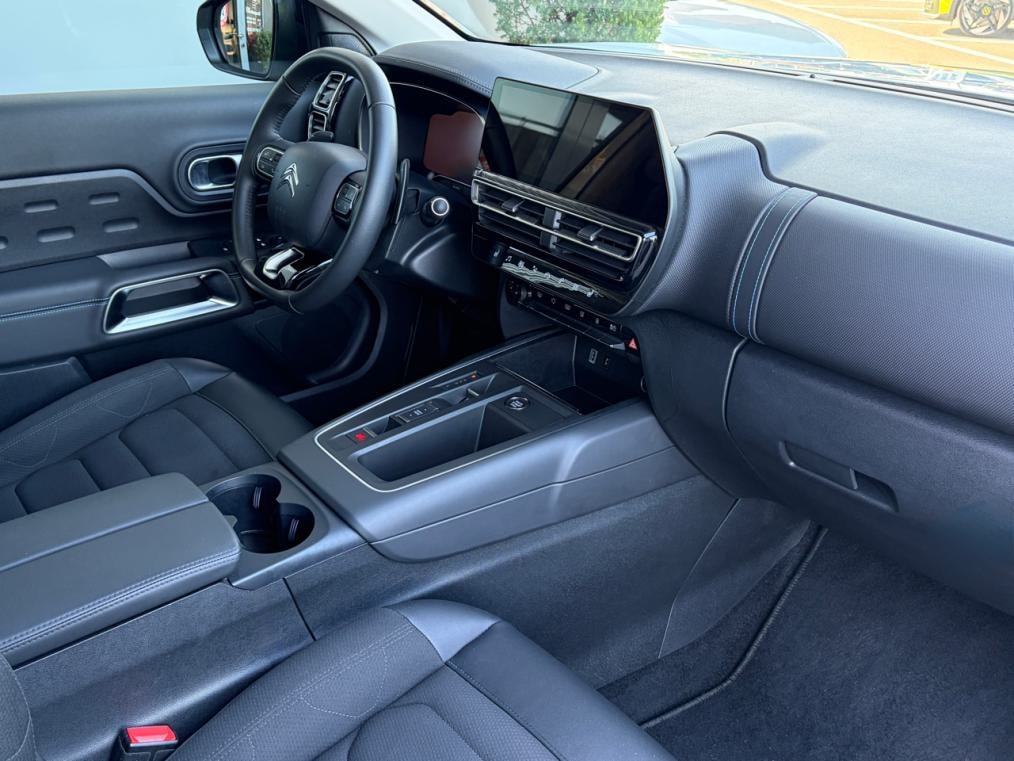 CITROEN C5 Aircross 1.6 PHEV Swiss Edition-image-8
