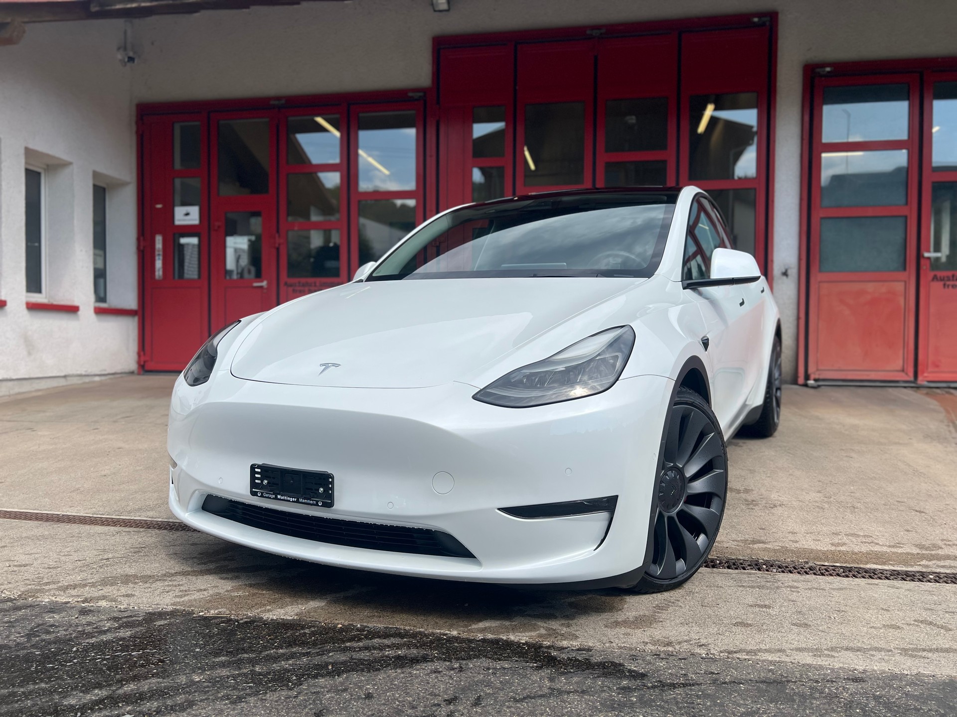 TESLA Model Y Performance // SoH 90%