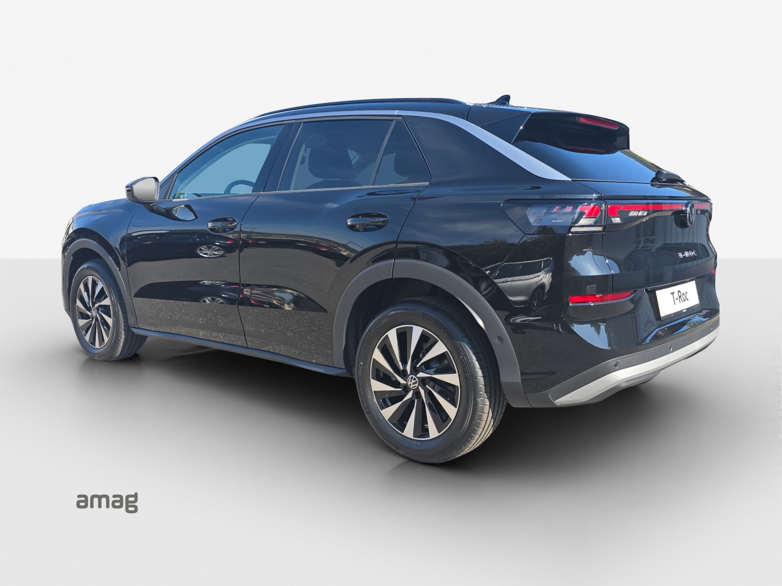 VW T-Roc 1.5 eTSI mHEV Life DSG-showroom-element-2