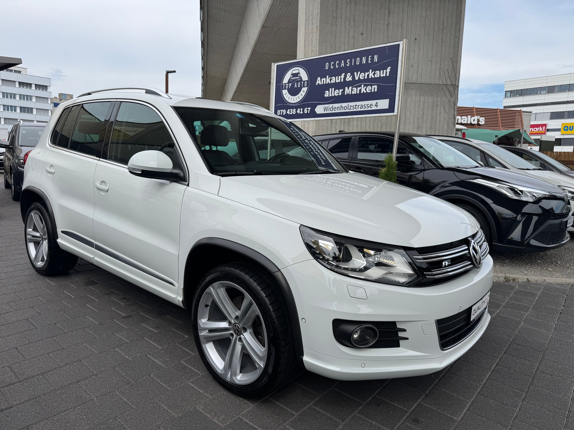 VW Tiguan 2.0 TDI BMT R-Line Design 4Motion