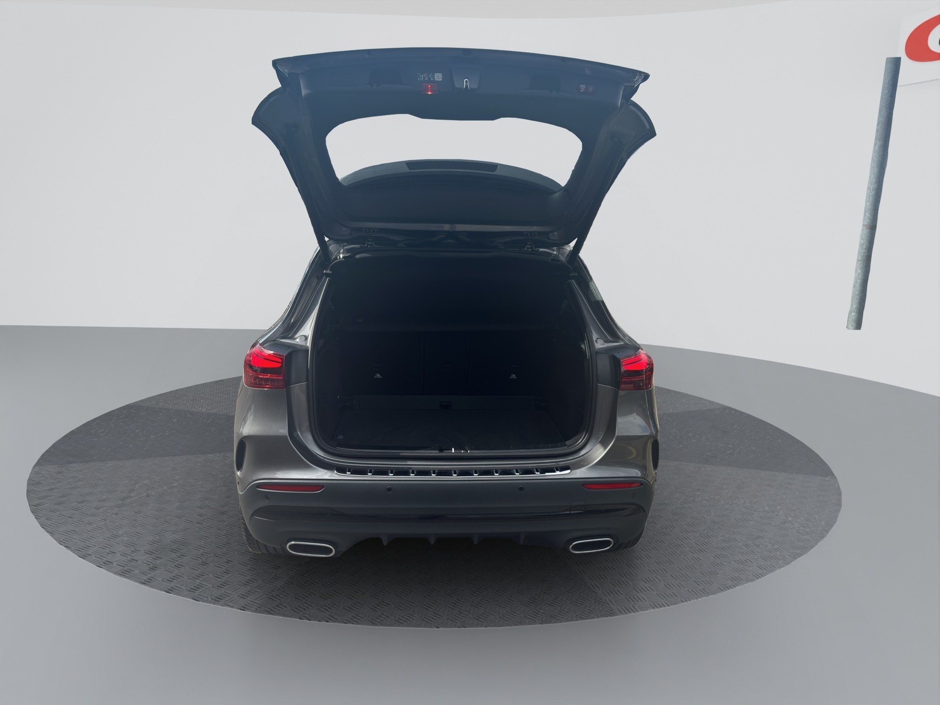 MERCEDES-BENZ GLA 220d 4Matic 8G-DCT AMG Line-image-14