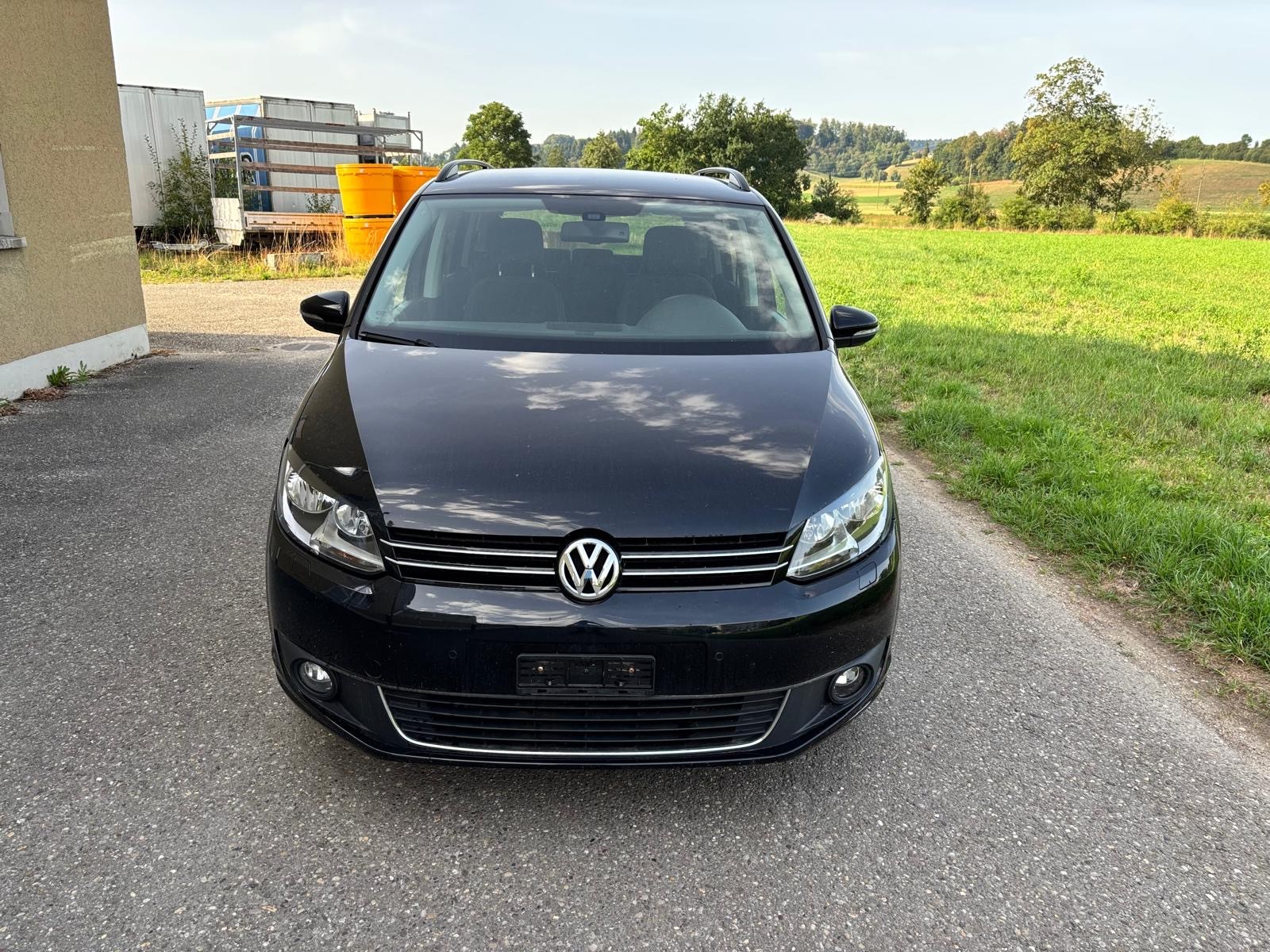 VW Touran 1.4 TSI Trendline-image-2