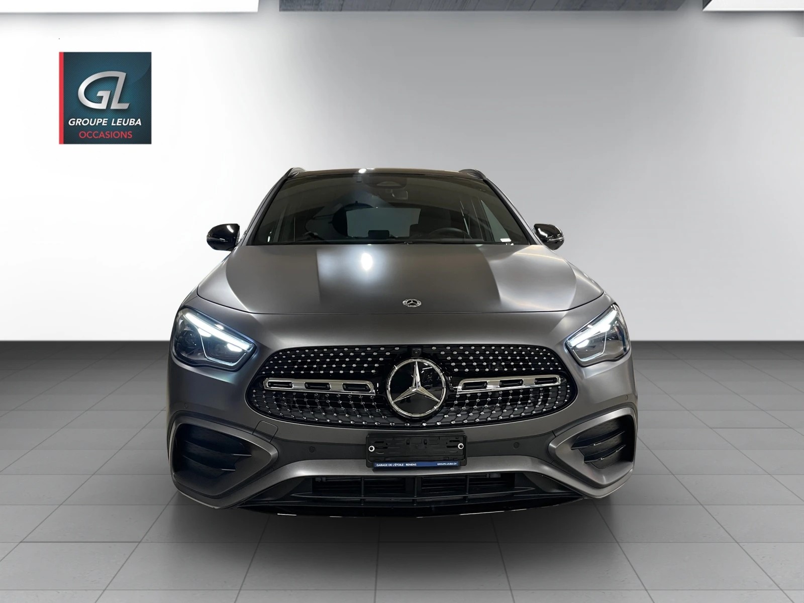MERCEDES-BENZ GLA 250 4Matic 8G-DCT Swiss Star-showroom-element-1