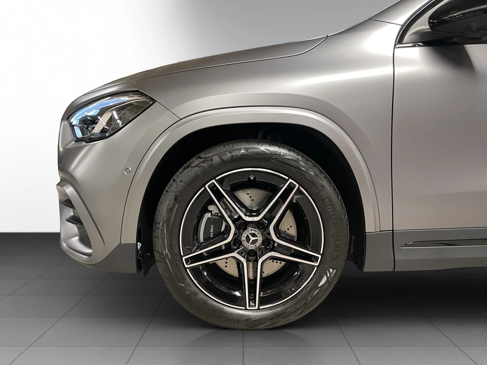 MERCEDES-BENZ GLA 250 4Matic 8G-DCT Swiss Star-image-6