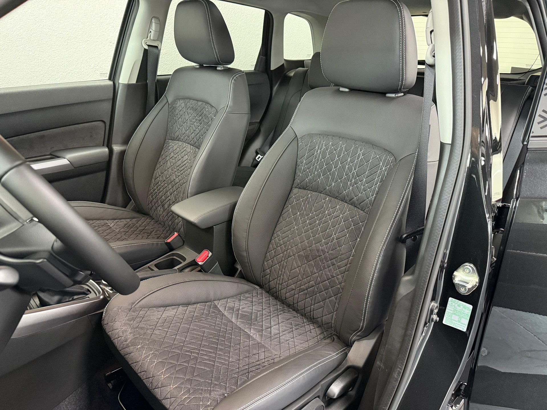 SUZUKI Vitara 1.4 Boosterjet Piz Sulai Top 4x4 Hybrid-image-12