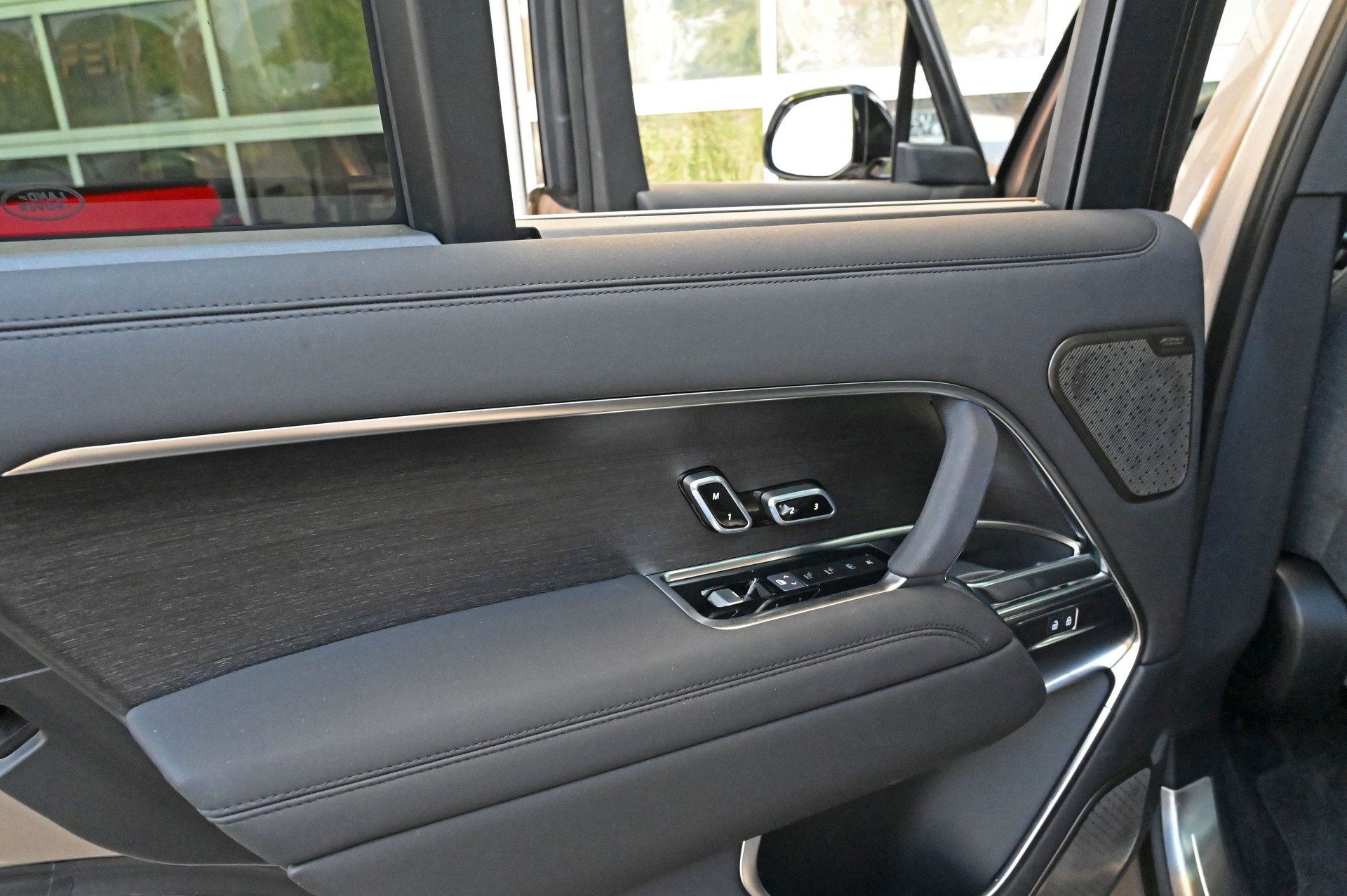 LAND ROVER Range Rover D350 3.0D I6 MHEV HSE Automatic-image-13