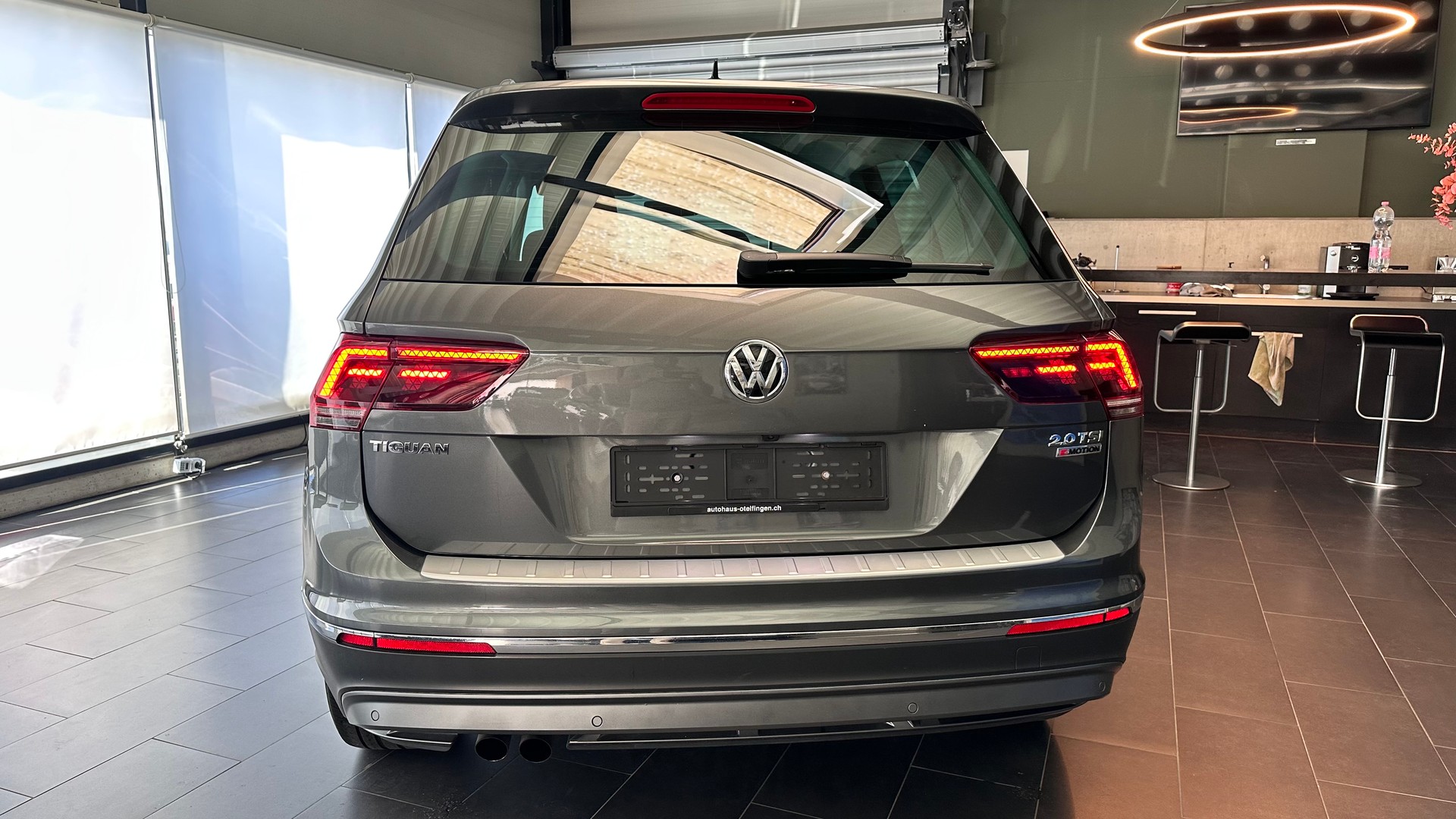 VW Tiguan 2.0 TSI Highline DSG-image-18
