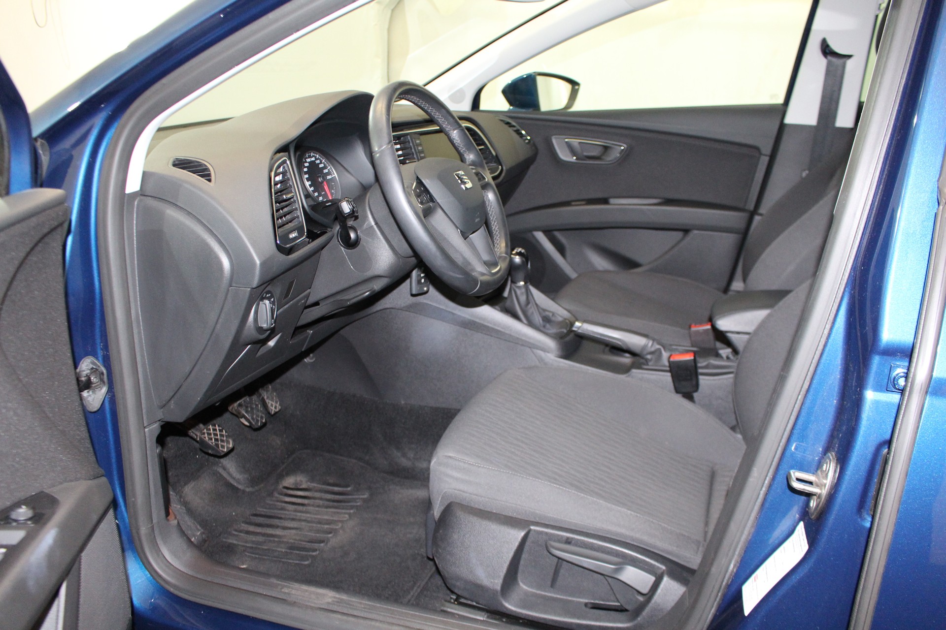 SEAT Leon 1.4 TSI 125 Style-image-6