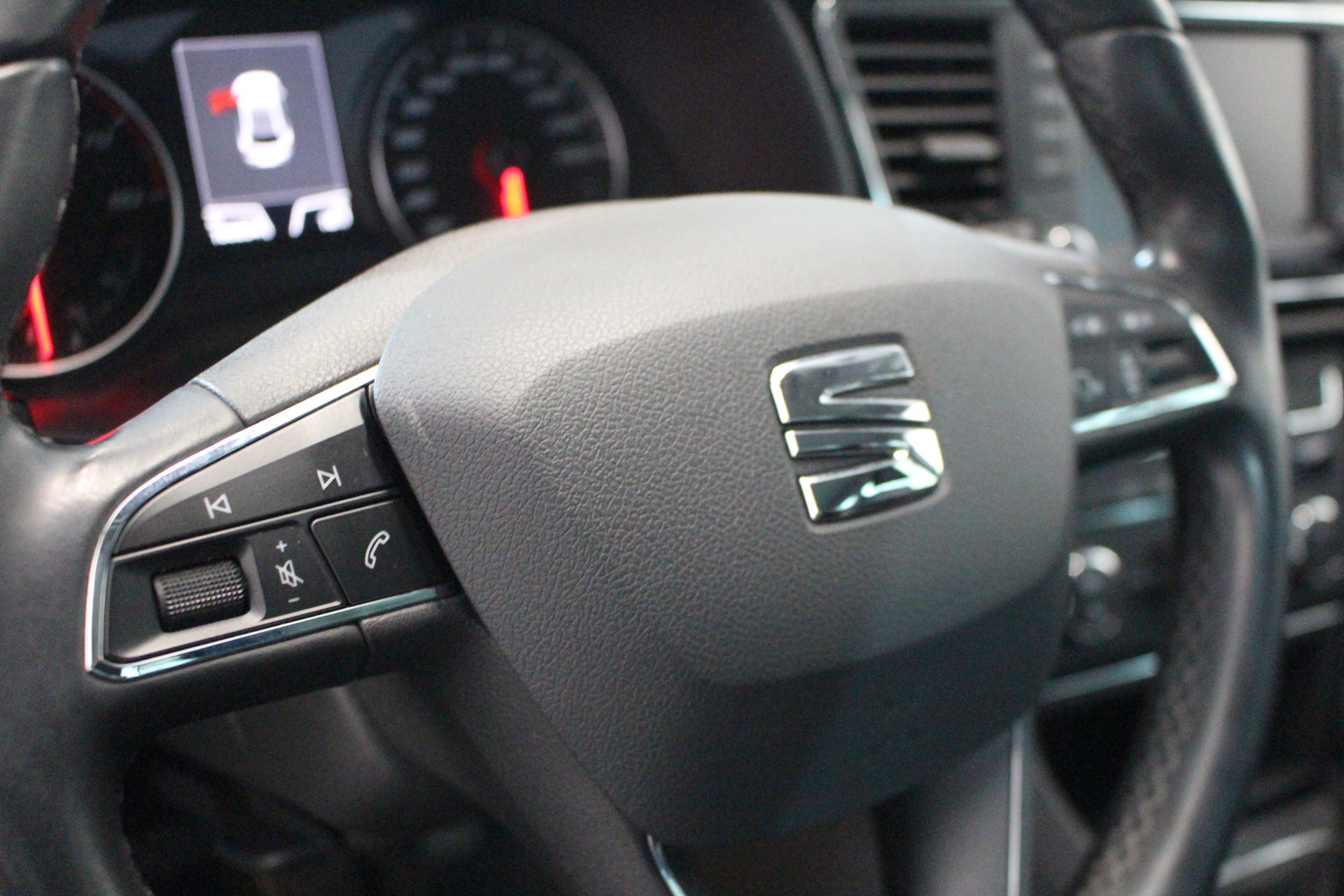 SEAT Leon 1.4 TSI 125 Style-image-13