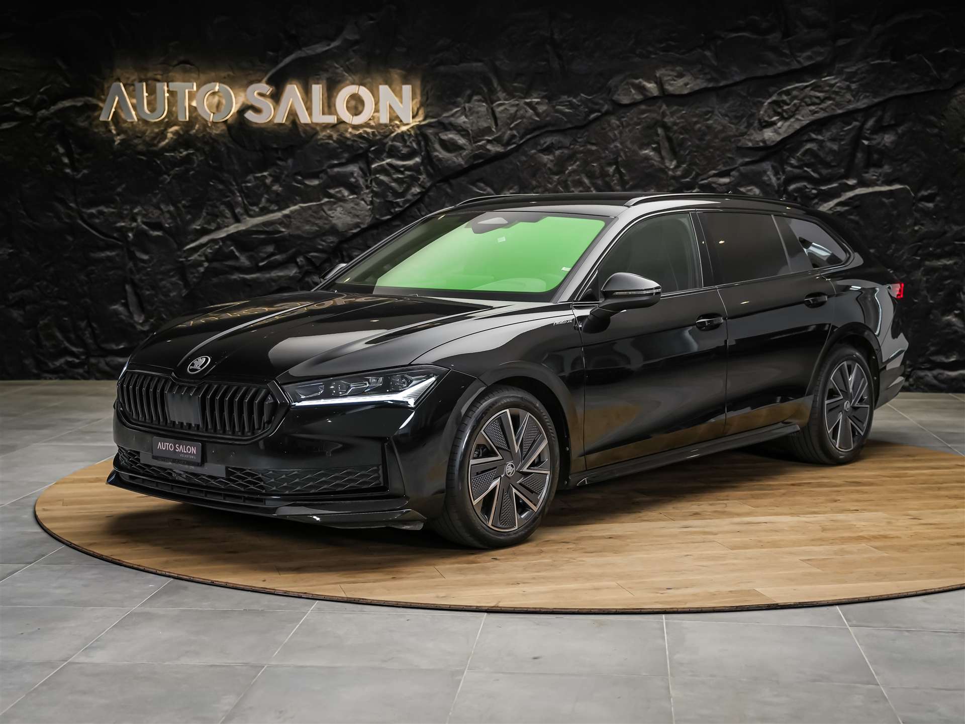 SKODA Superb Combi 2.0 TDi Sportline 4x4 DSG *Facelift*Werksgarantie*Massage*-showroom-element-1