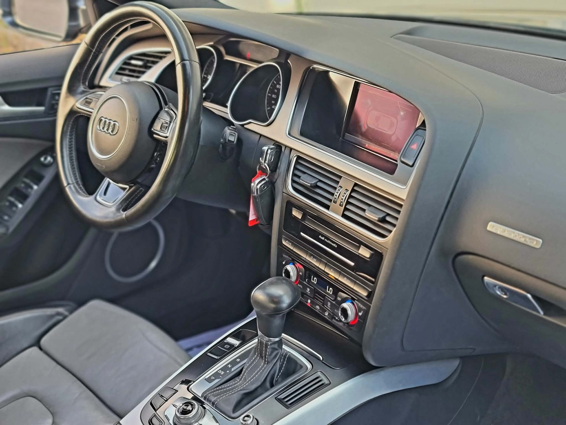 AUDI A5 Sportback 3.0 TDI quattro S-tronic-image-17