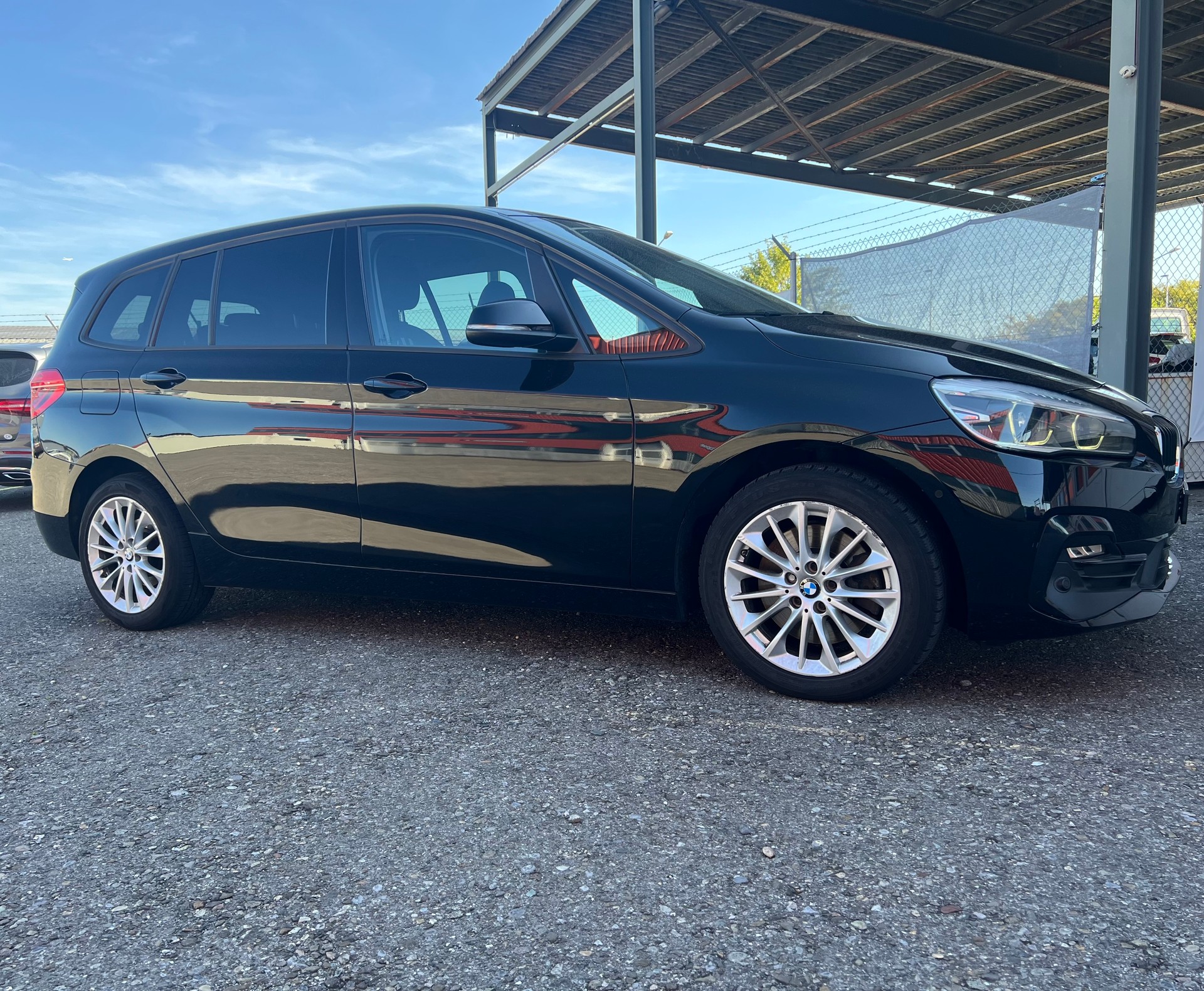 BMW 218d xDrive Gran Tourer Steptronic Luxury Line 7 PLATZ-image-7