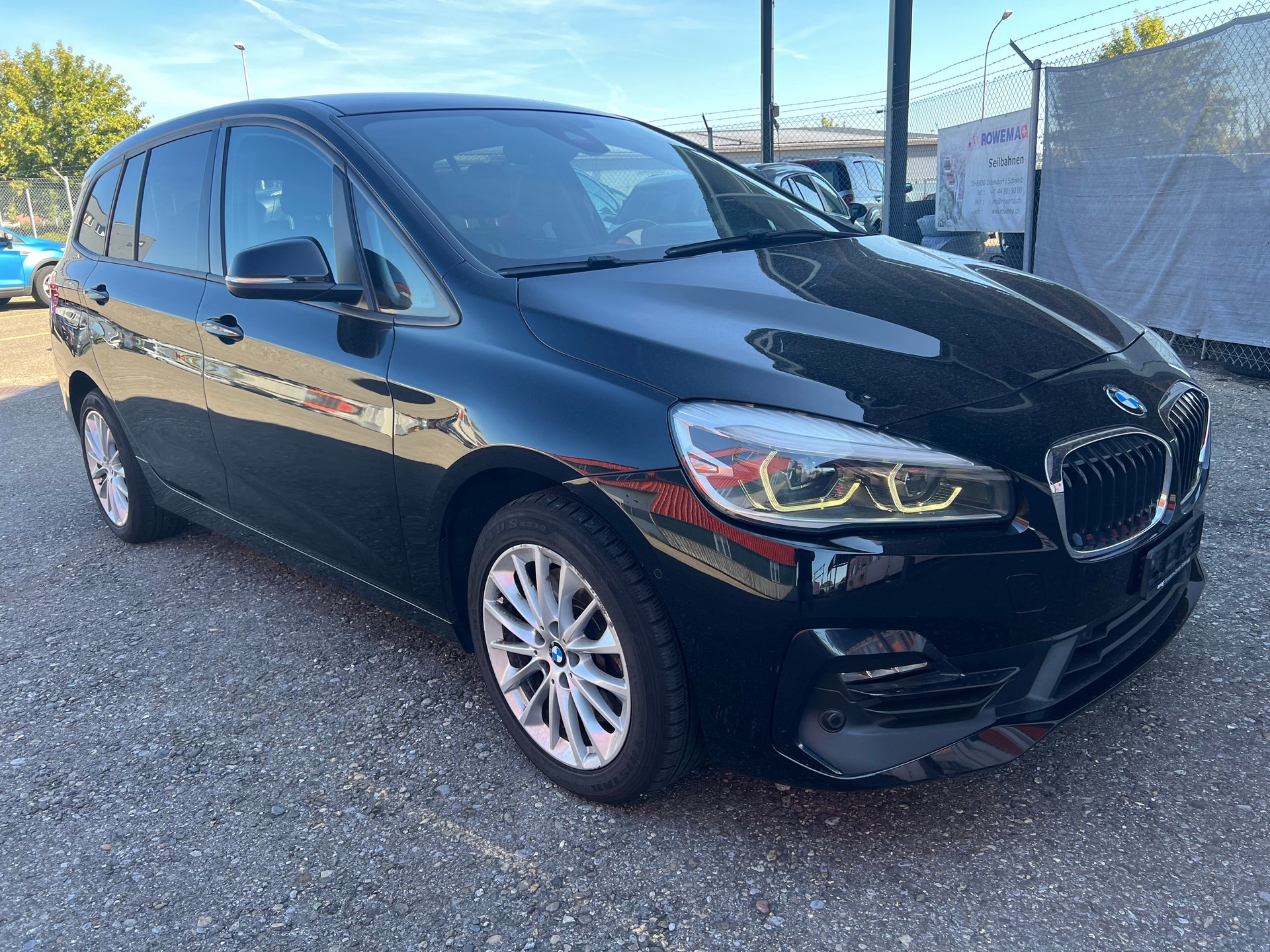 BMW 218d xDrive Gran Tourer Steptronic Luxury Line 7 PLATZ-image-2
