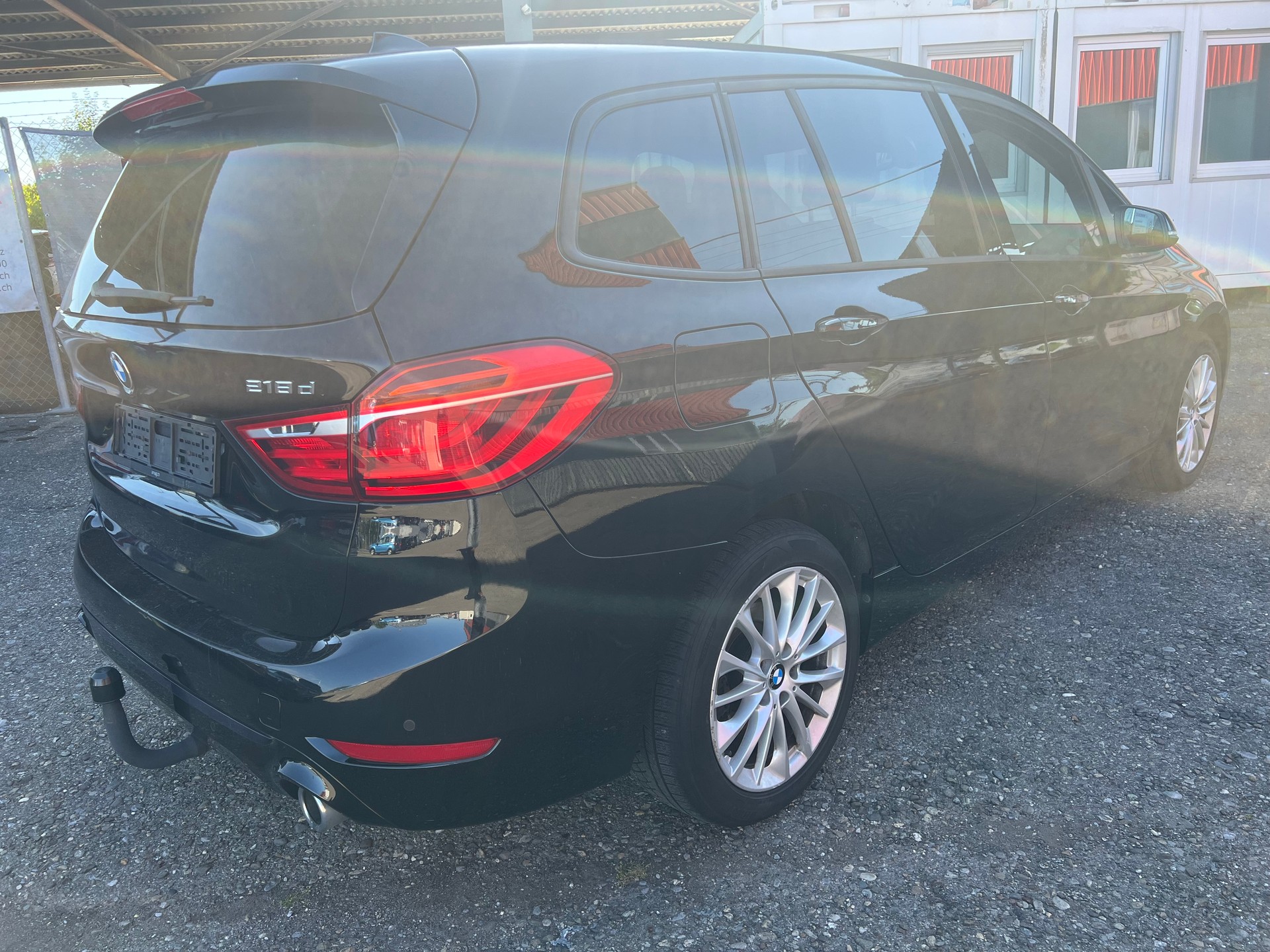 BMW 218d xDrive Gran Tourer Steptronic Luxury Line 7 PLATZ-image-13
