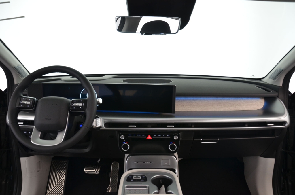 HYUNDAI Ioniq 9 110kWh Prestige Line 4WD-image-11