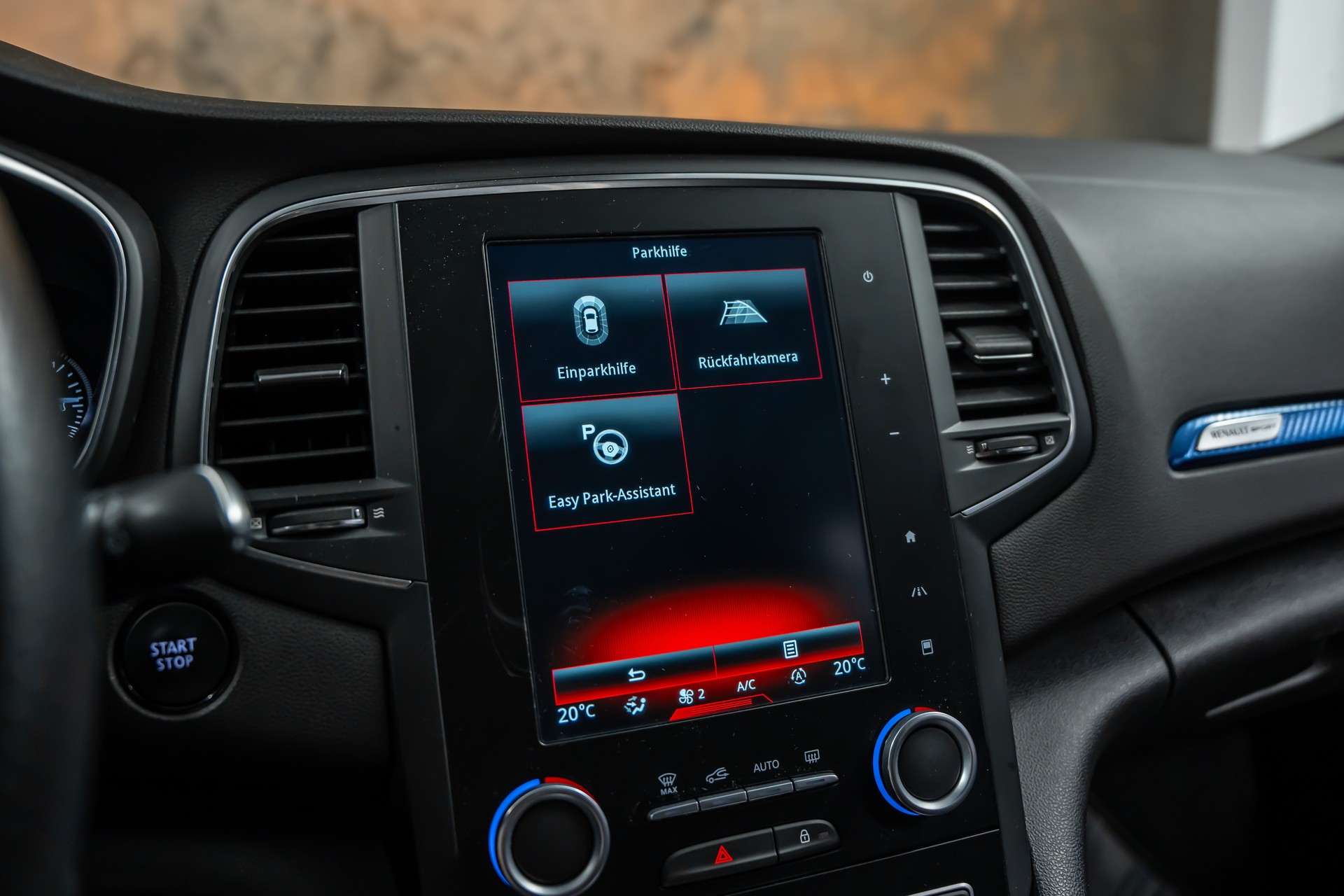 RENAULT Mégane Grandtour 1.6 16V Turbo GT EDC-image-29