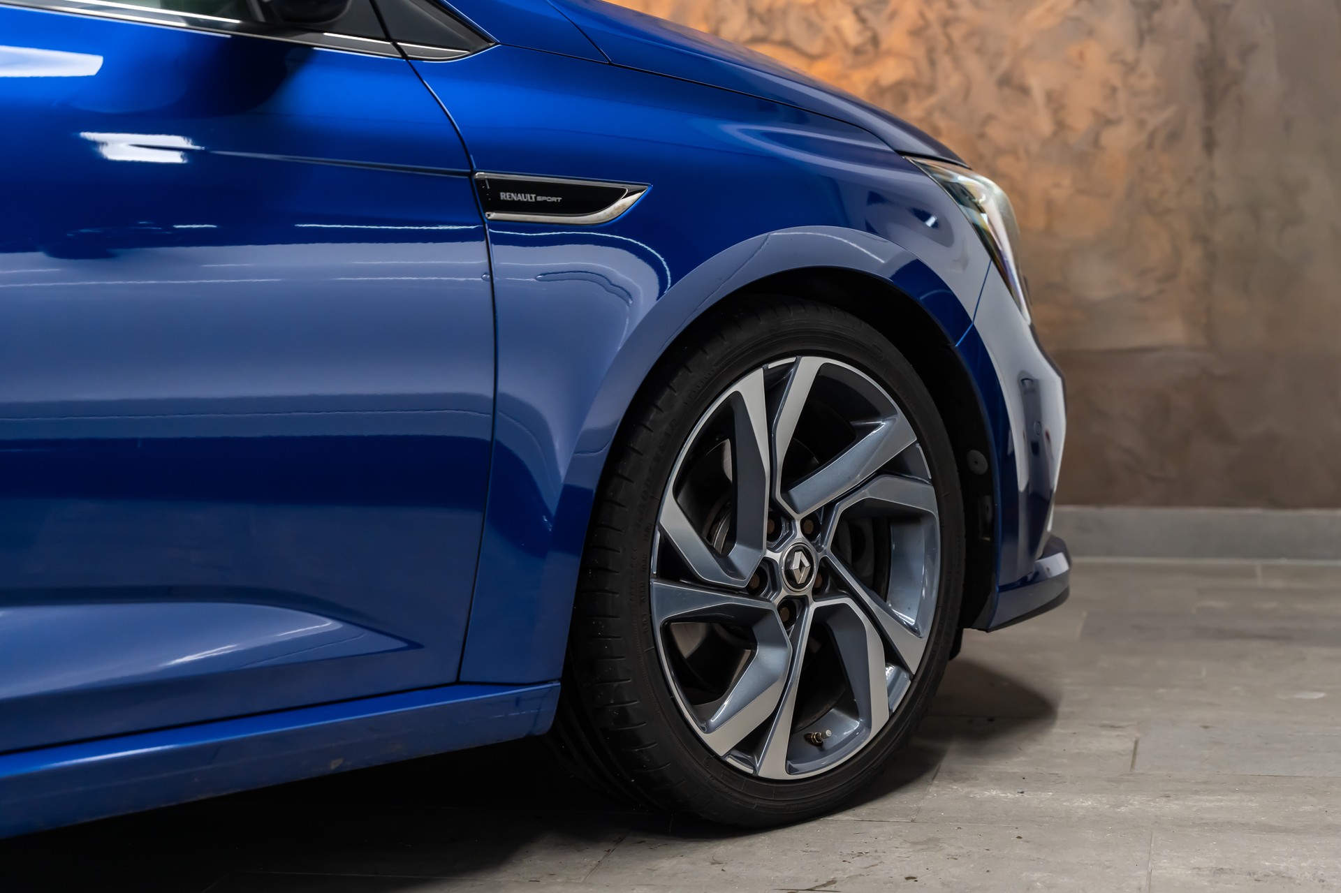 RENAULT Mégane Grandtour 1.6 16V Turbo GT EDC-image-8