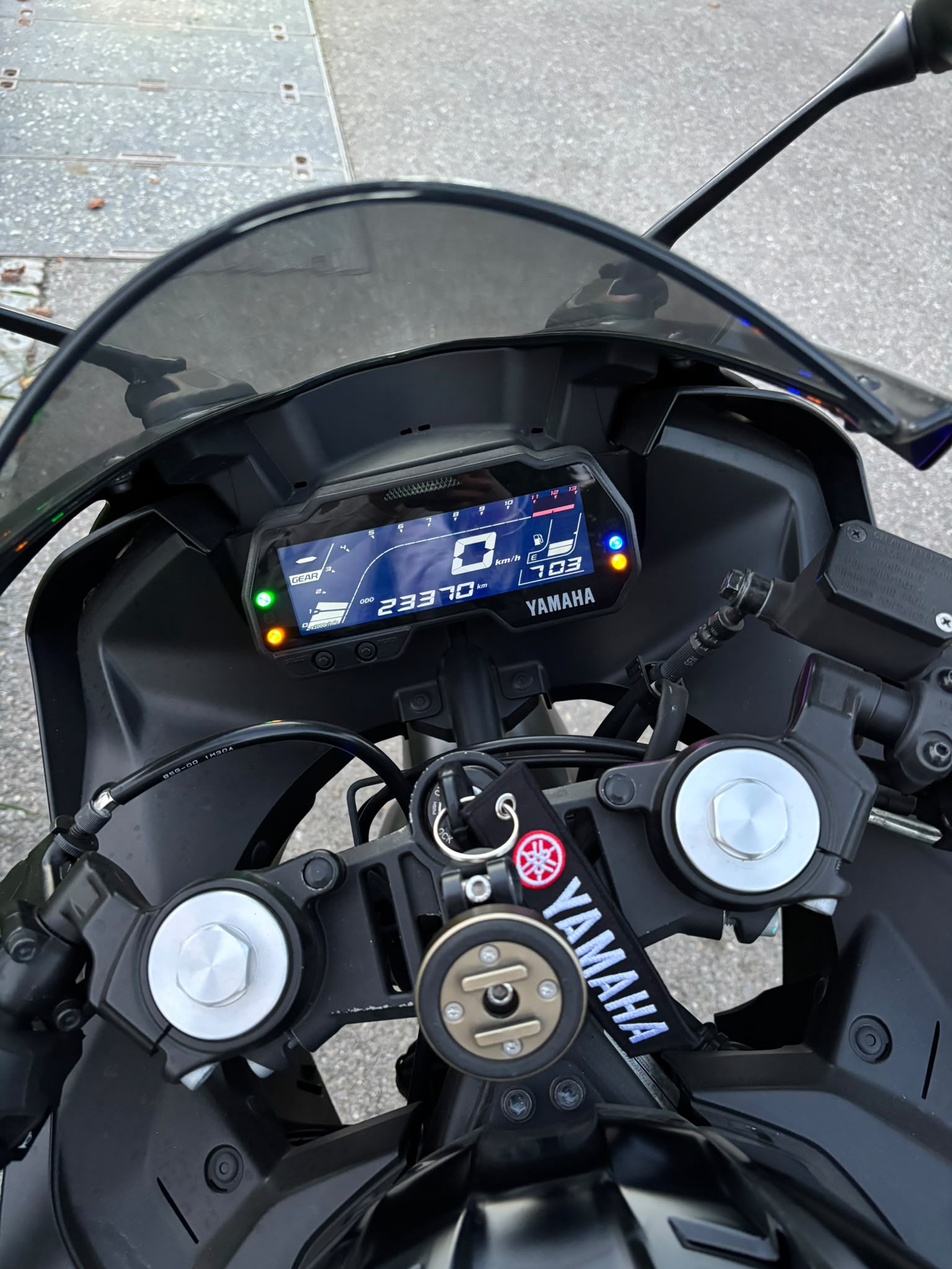 YAMAHA R 125-image-4