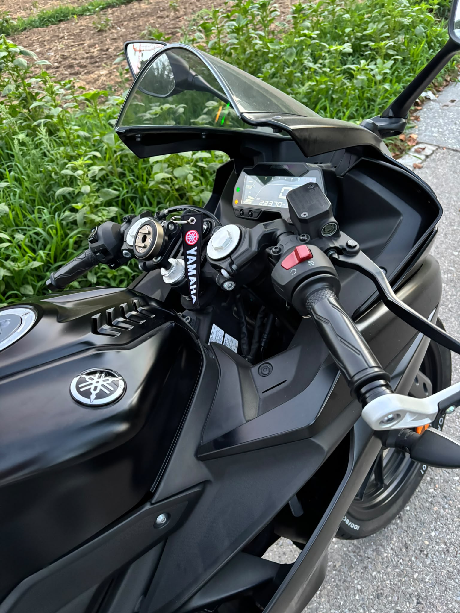 YAMAHA R 125-image-2