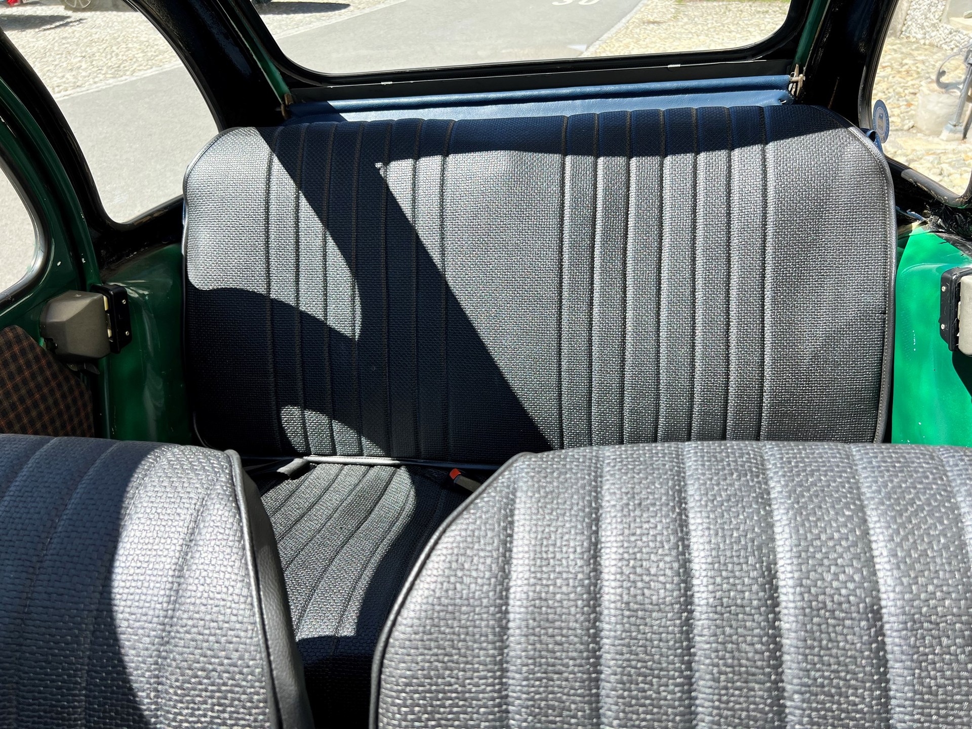 CITROEN 2CV6 Spécial (Club)-image-9
