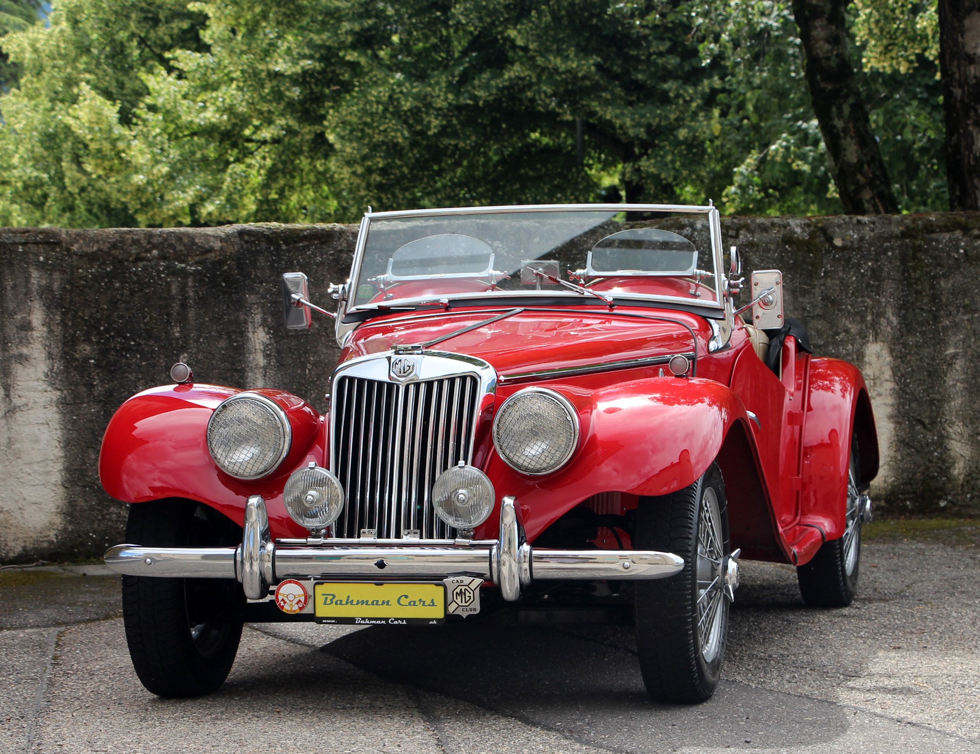 MG TF 1250-showroom-element-2