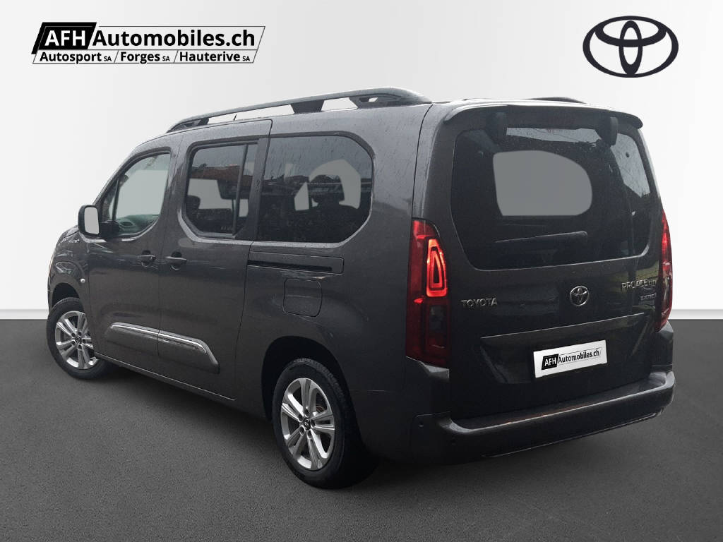 TOYOTA Proace City Verso L2 50KWh Tre-showroom-element-2