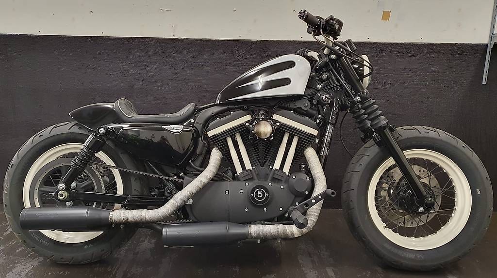 HARLEY-DAVIDSON XL 1200 X Forty Eight