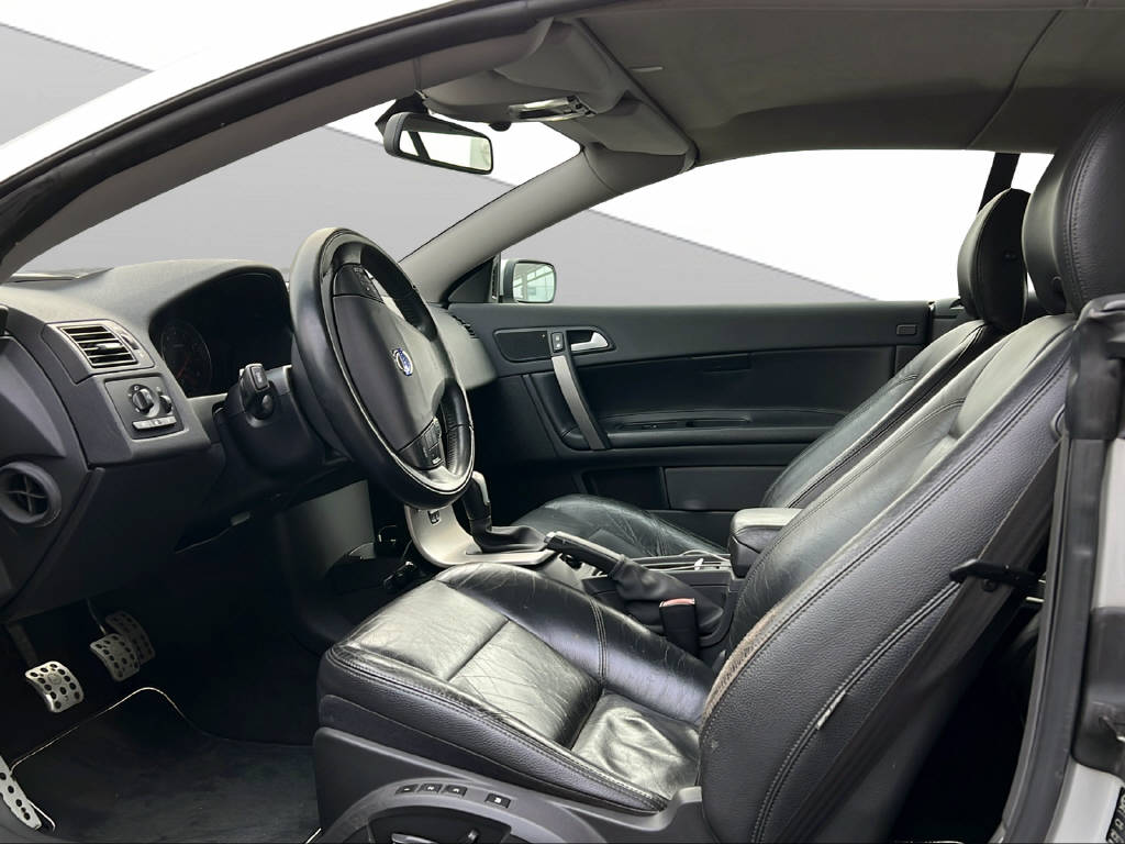 VOLVO C70 Cabriolet 2.5 20V T5 230 S-image-10