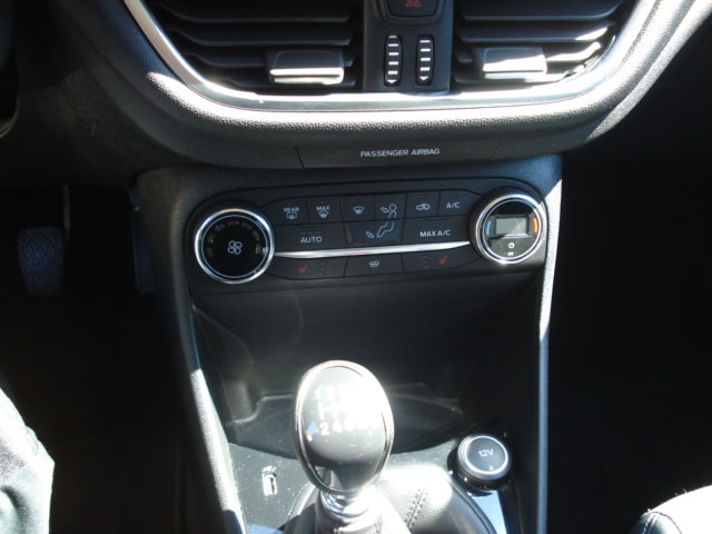 FORD Fiesta 1.0 SCTi ST Line-image-10