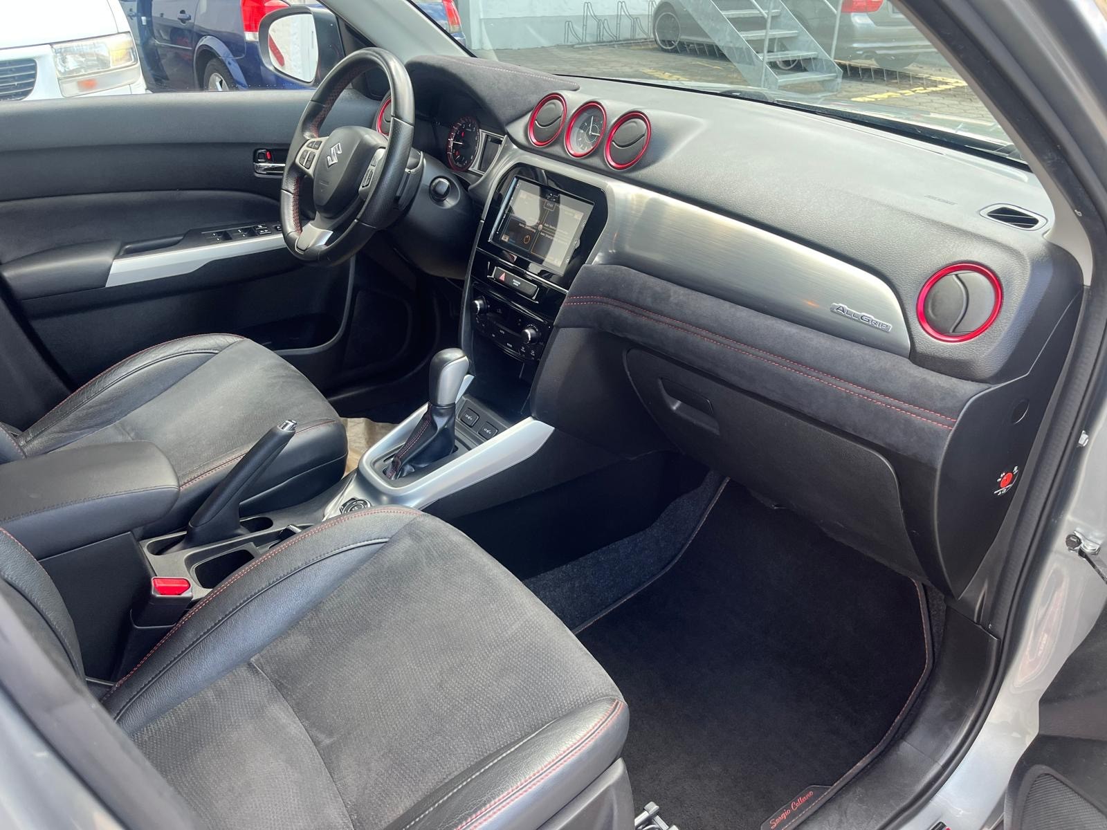 SUZUKI Vitara 1.4 Boosterjet Sergio Cellano Top Automatic-image-6