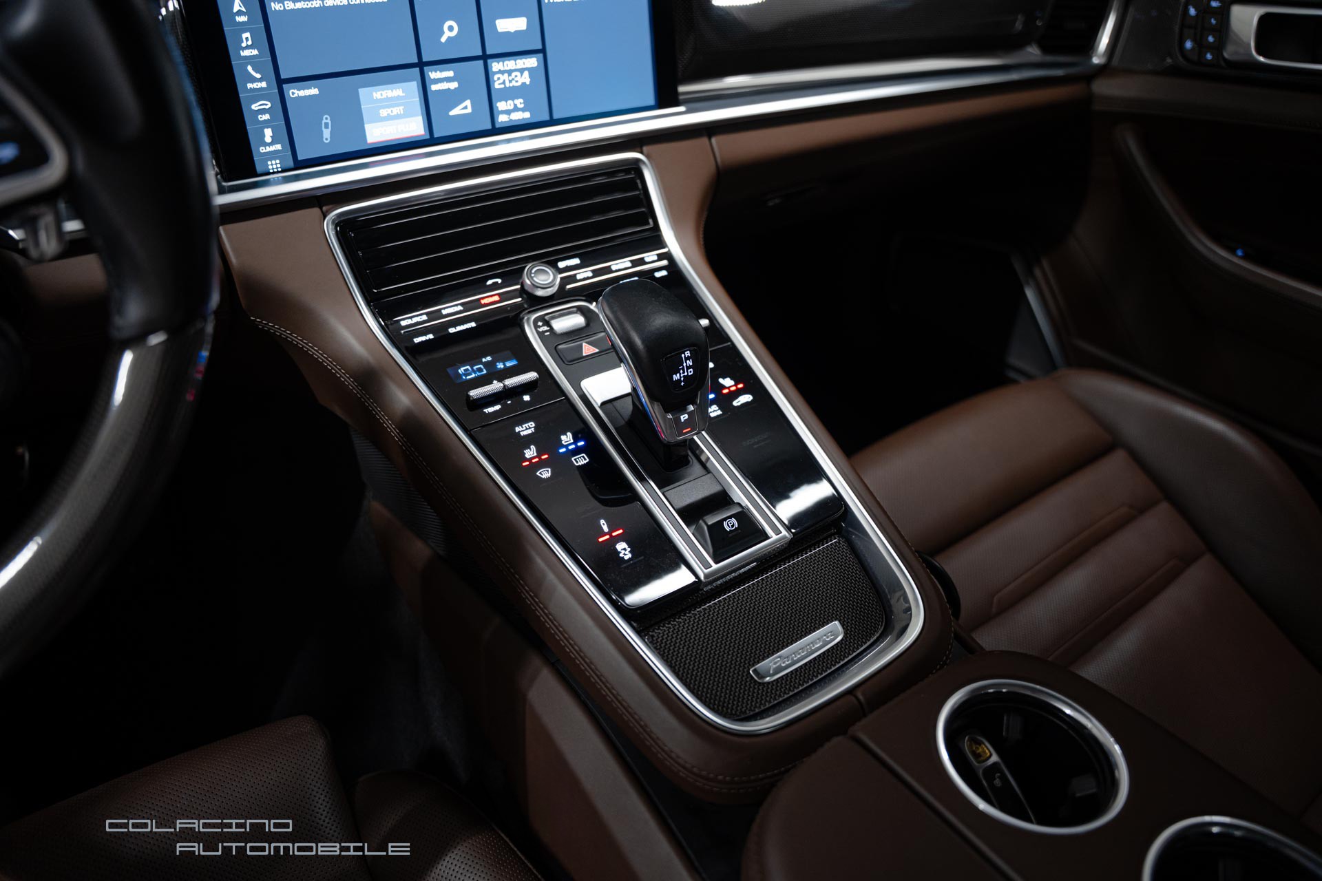 PORSCHE Panamera Turbo PDK-image-28