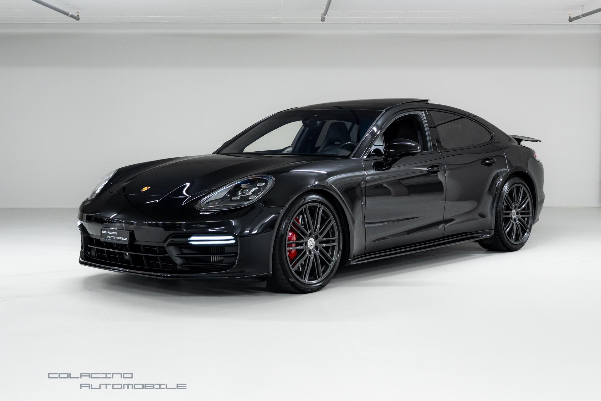 PORSCHE Panamera Turbo PDK