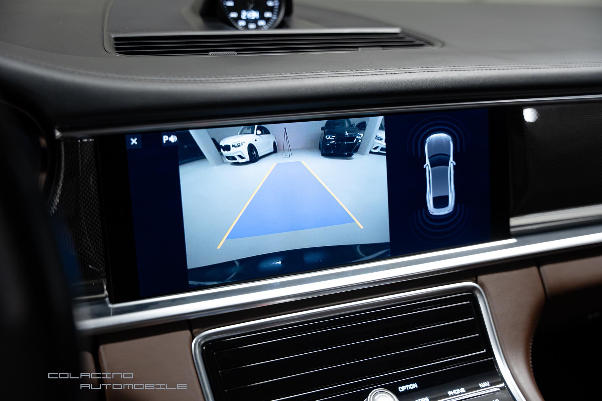 PORSCHE Panamera Turbo PDK-image-24