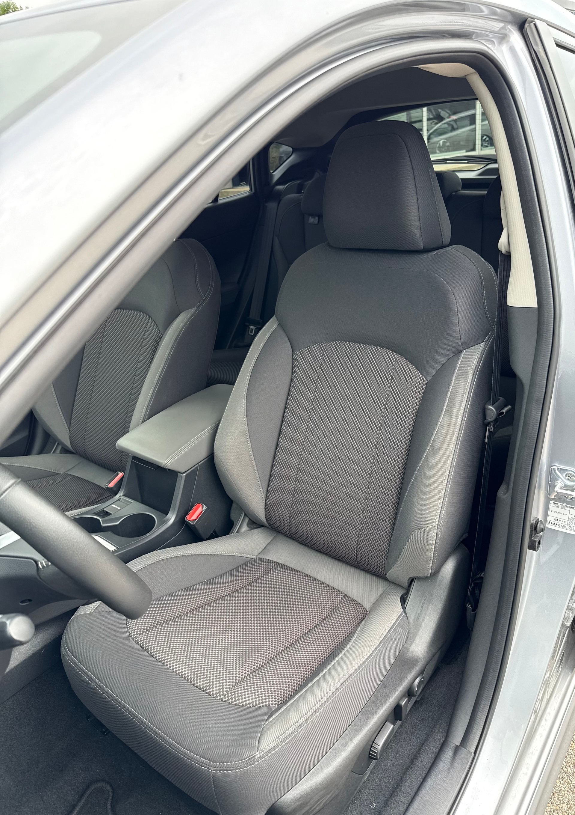 SUBARU Impreza 2.0 e-Boxer Swiss Plus AWD Lineartronic-image-7